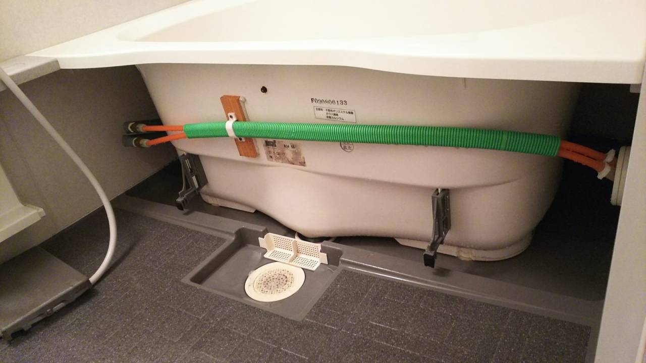 エプロン内部2<br>カビを洗浄してピカピカに！