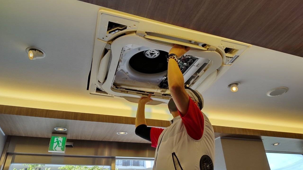 業務用エアコン