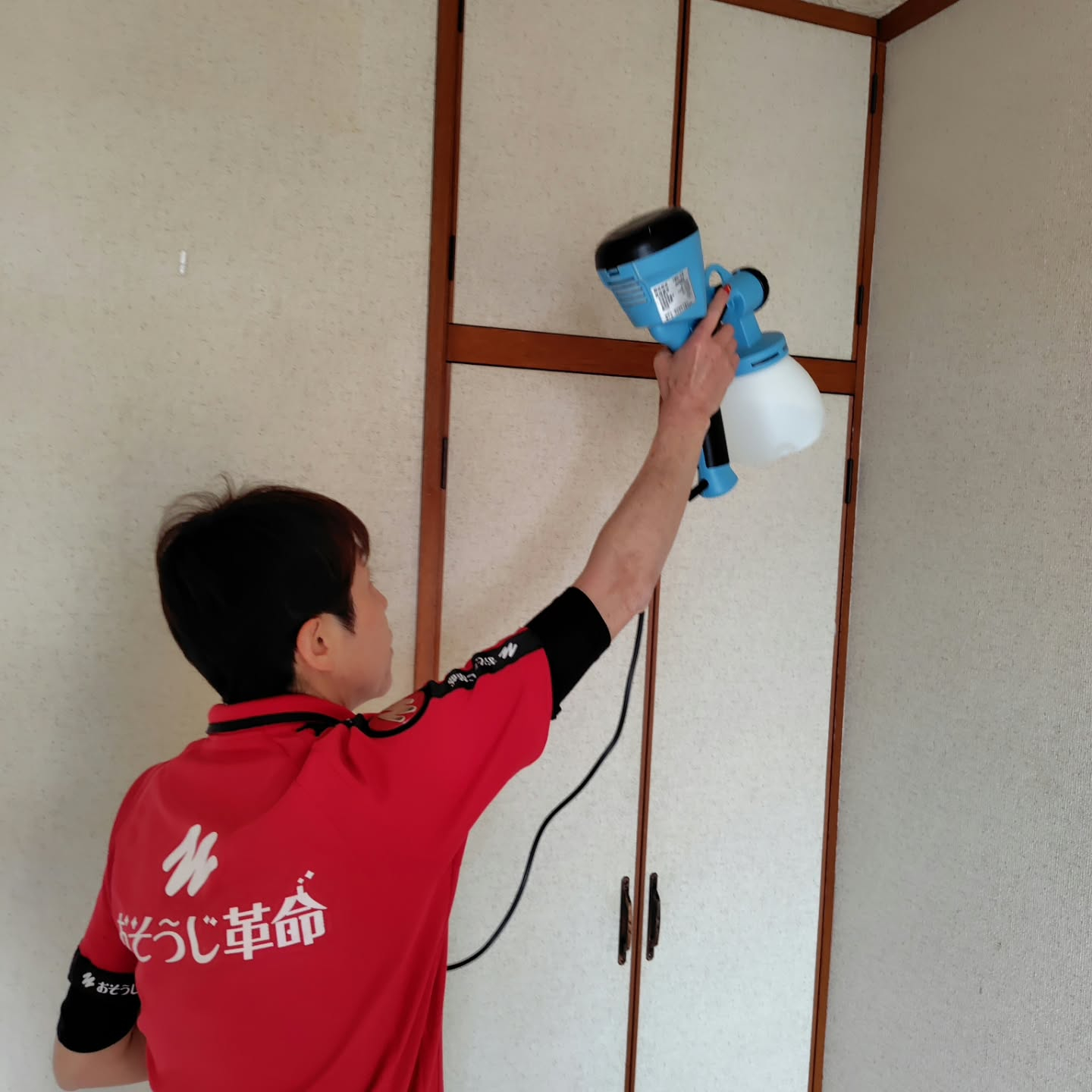 本日は、以前ご利用いただいたお客様からのご依頼で、トイレ清掃...