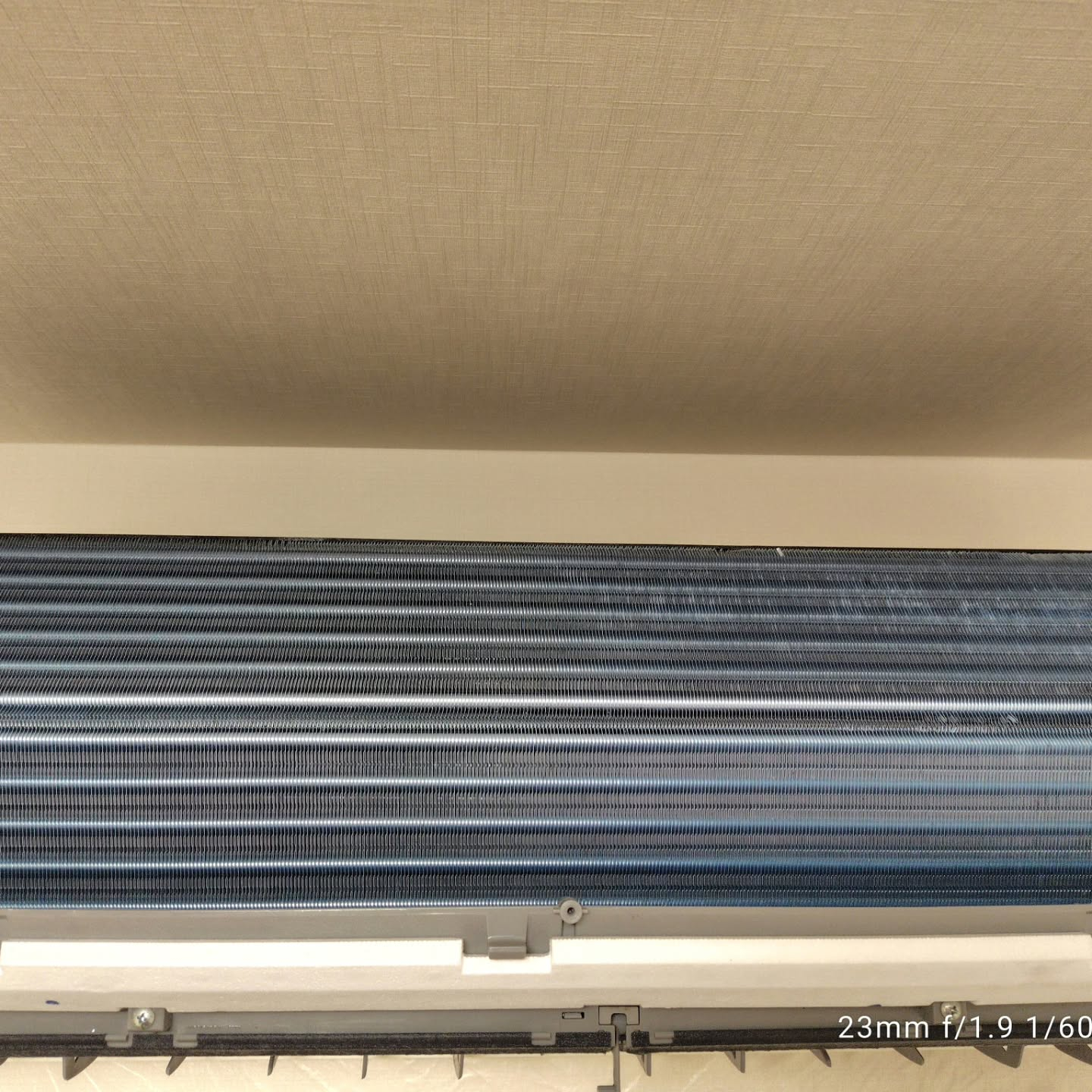 本日は、エアコンのお掃除機能付きクリーニングのご案内です。