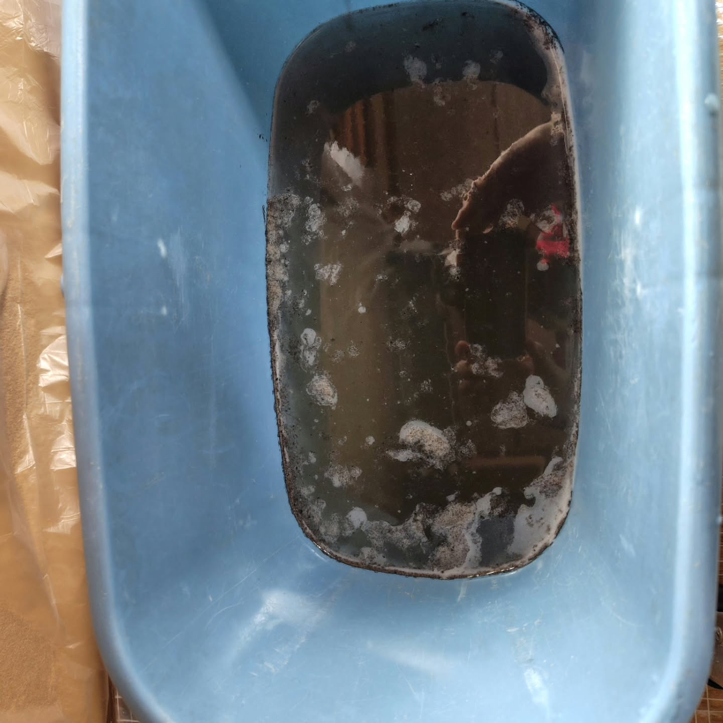 本日は、エアコンお掃除機能付きのエアコン2台をクリーニングさ...