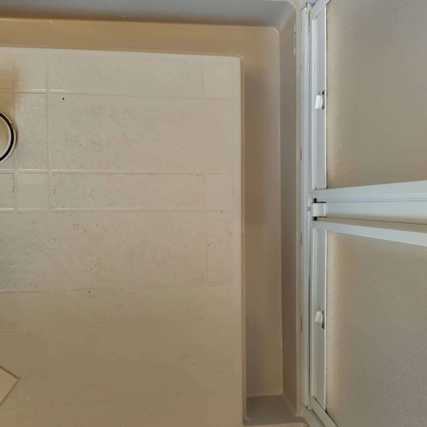 本日は、以前にエアコンクリーニングの依頼をしてくださったお客...