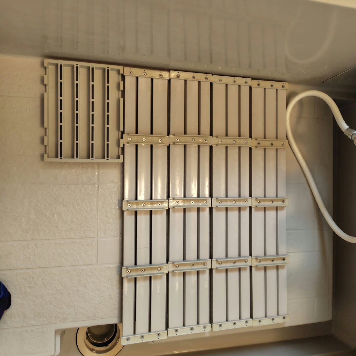 本日は、以前にエアコンクリーニングの依頼をしてくださったお客...