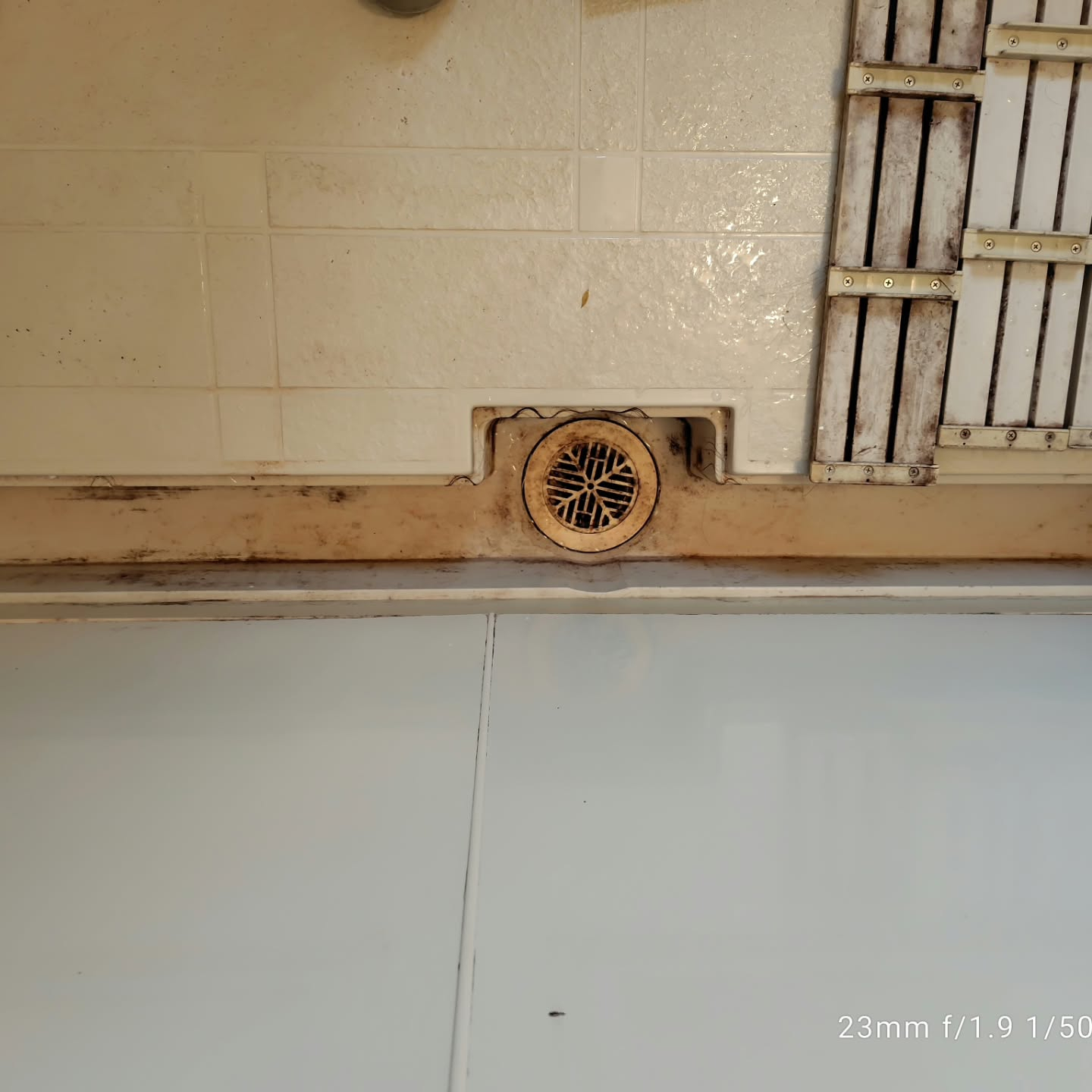 本日は、以前にエアコンクリーニングの依頼をしてくださったお客...