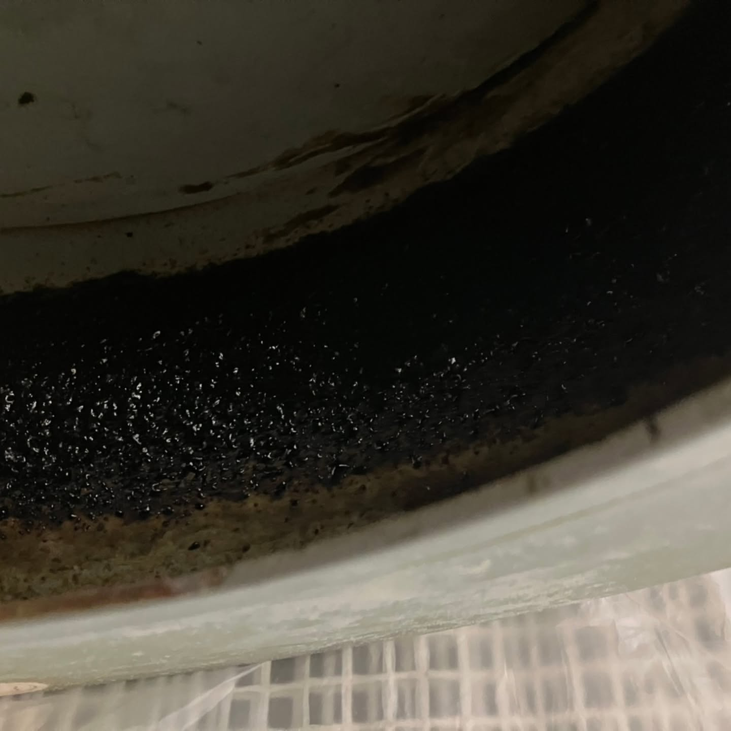 本日は、以前にエアコンクリーニングの依頼をしてくださったお客...