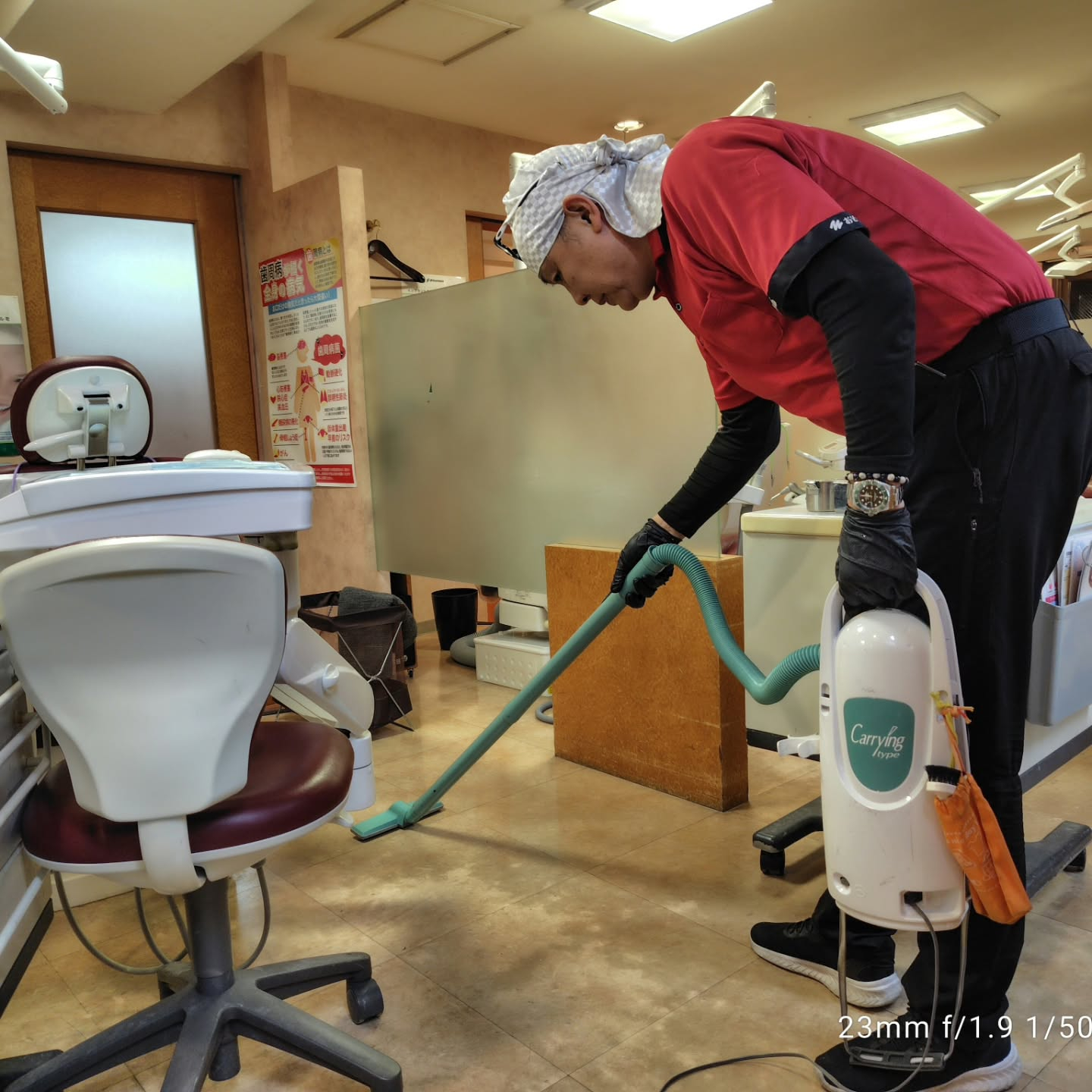 昨夜は、おそうじ革命越谷大袋店として、月に一度の歯科医院の定...