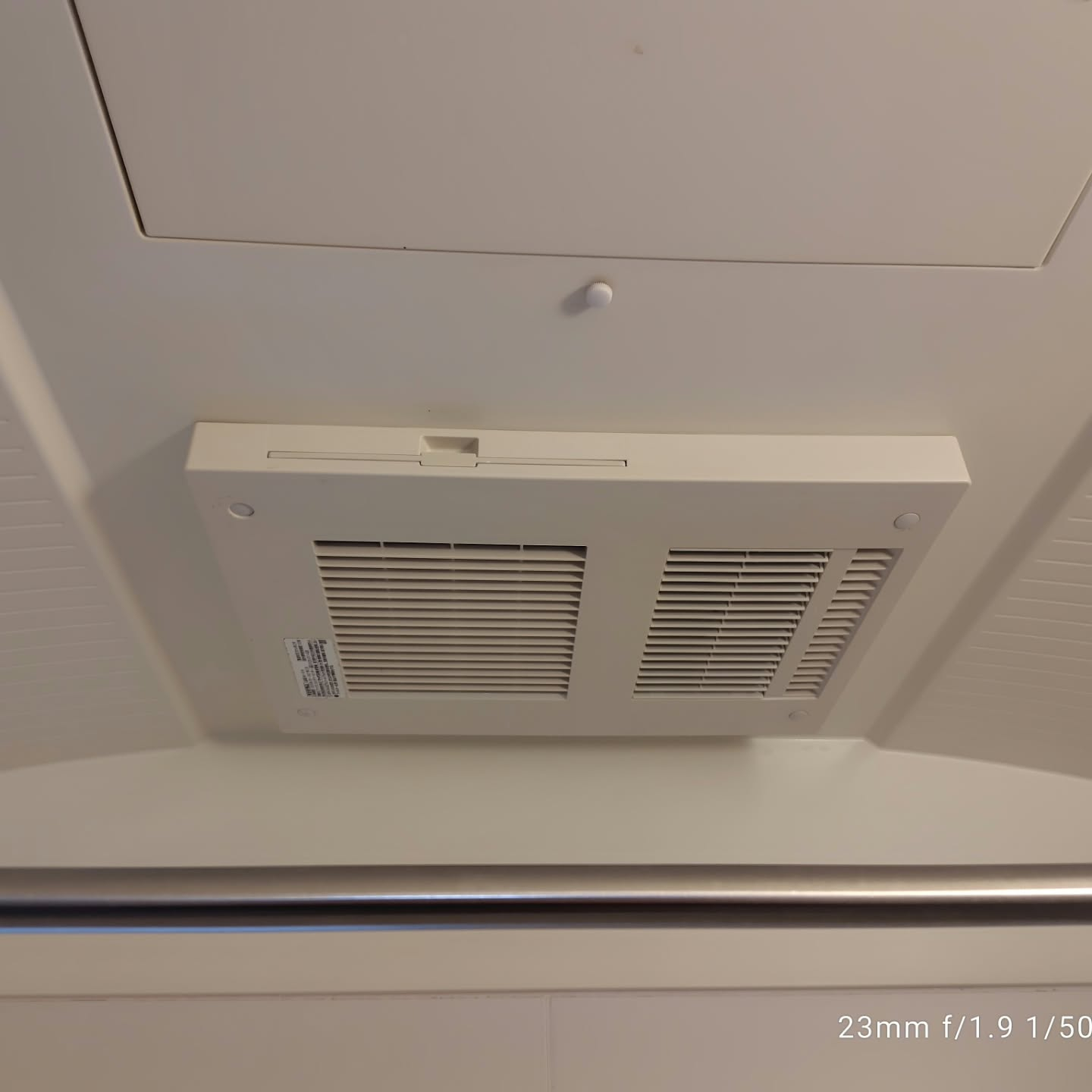 越谷市でお風呂の清掃を承りました。