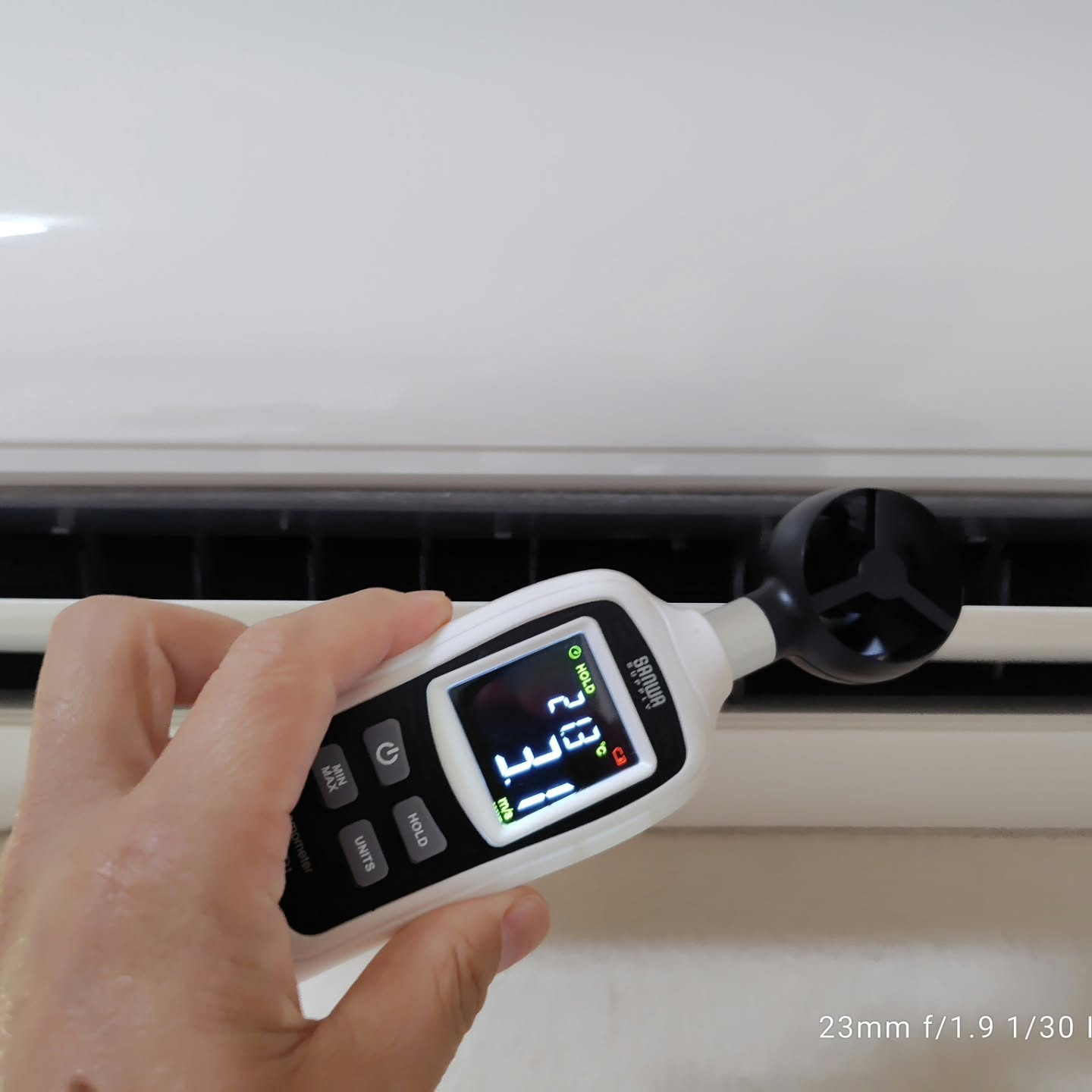 越谷市のお客様からエアコンクリーニングのご依頼をいただきまし...