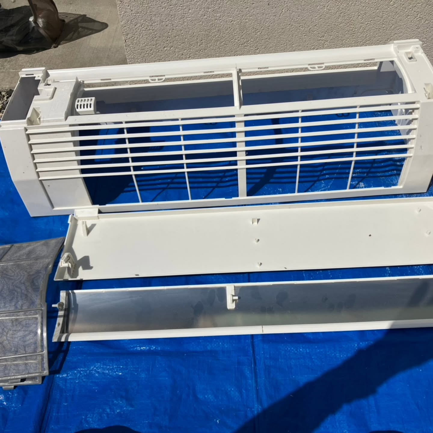 越谷市にお住まいの皆様、エアコンクリーニングの即日対応をいた...