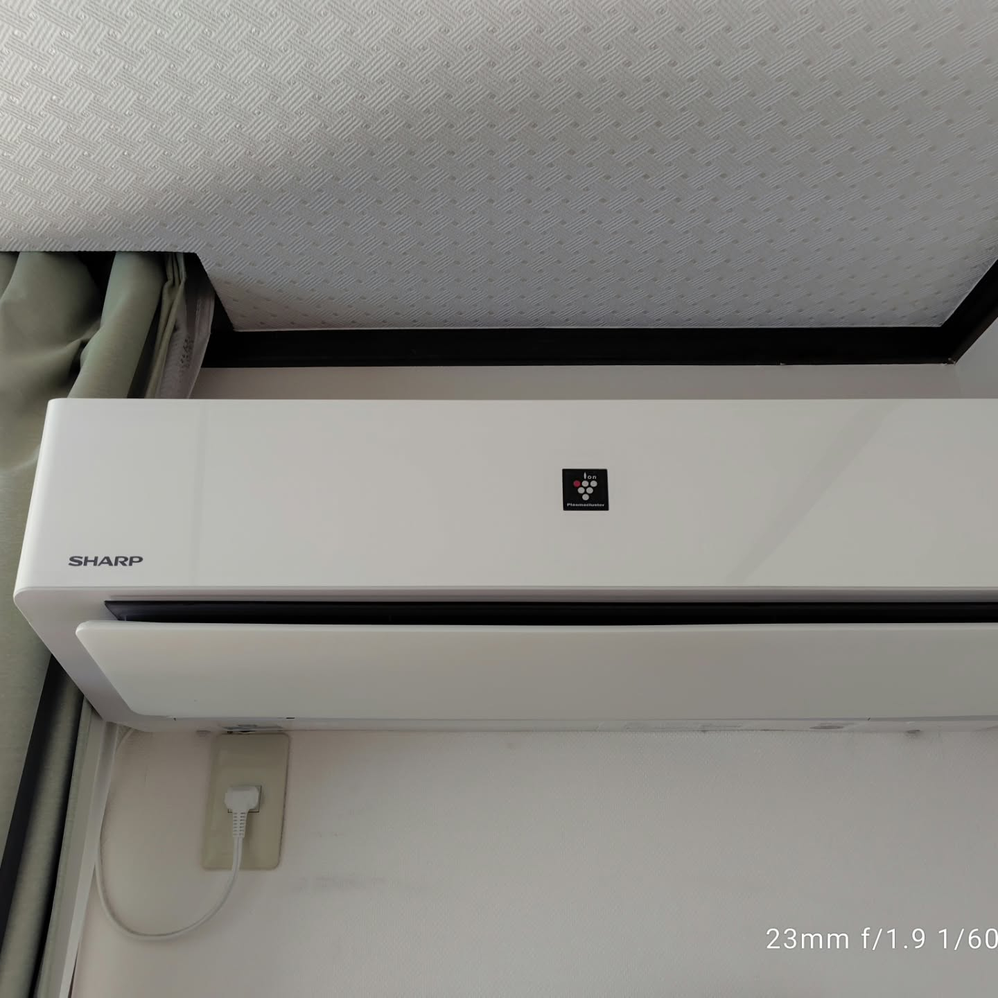 流山市にてエアコンクリーニングを2台施工させていただきました...