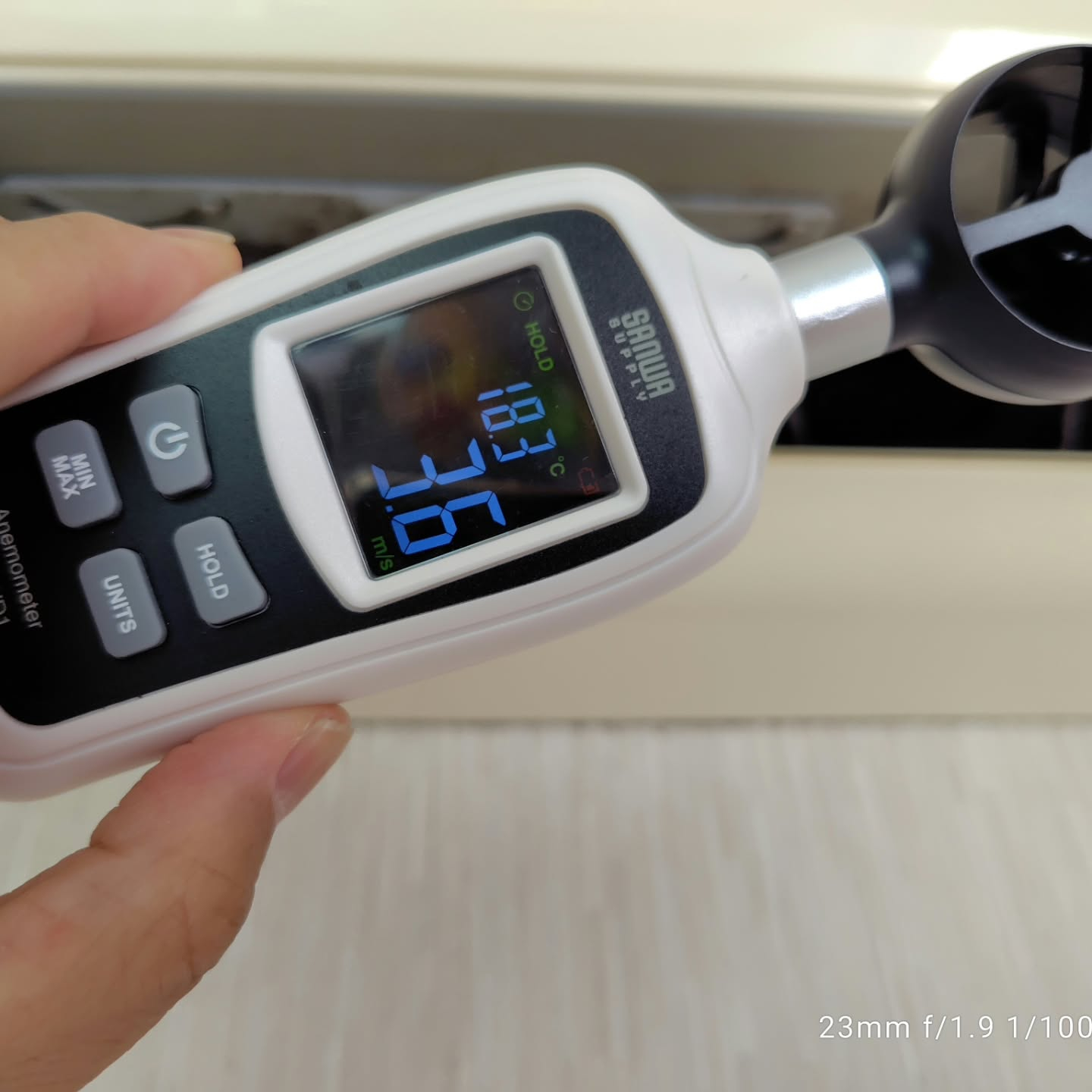 新規のお客様から越谷市でエアコンクリーニング3台のご依頼をい...