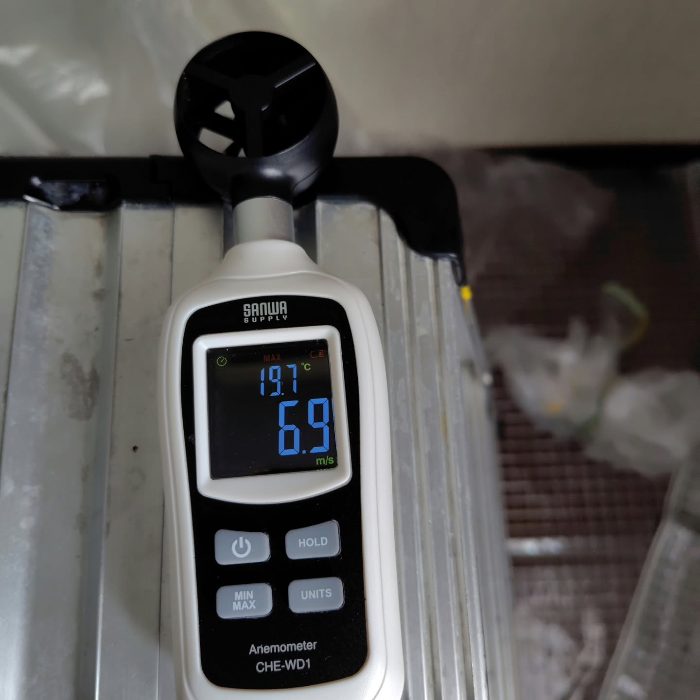 新規のお客様から越谷市でエアコンクリーニング3台のご依頼をい...