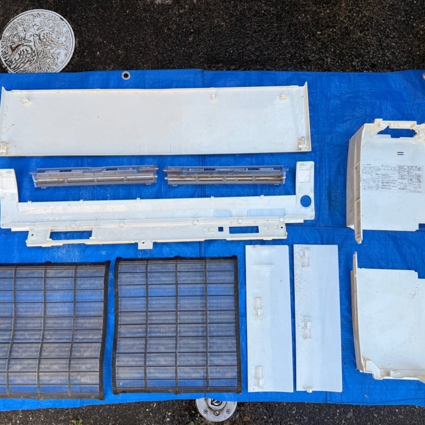 新規のお客様から越谷市でエアコンクリーニング3台のご依頼をい...