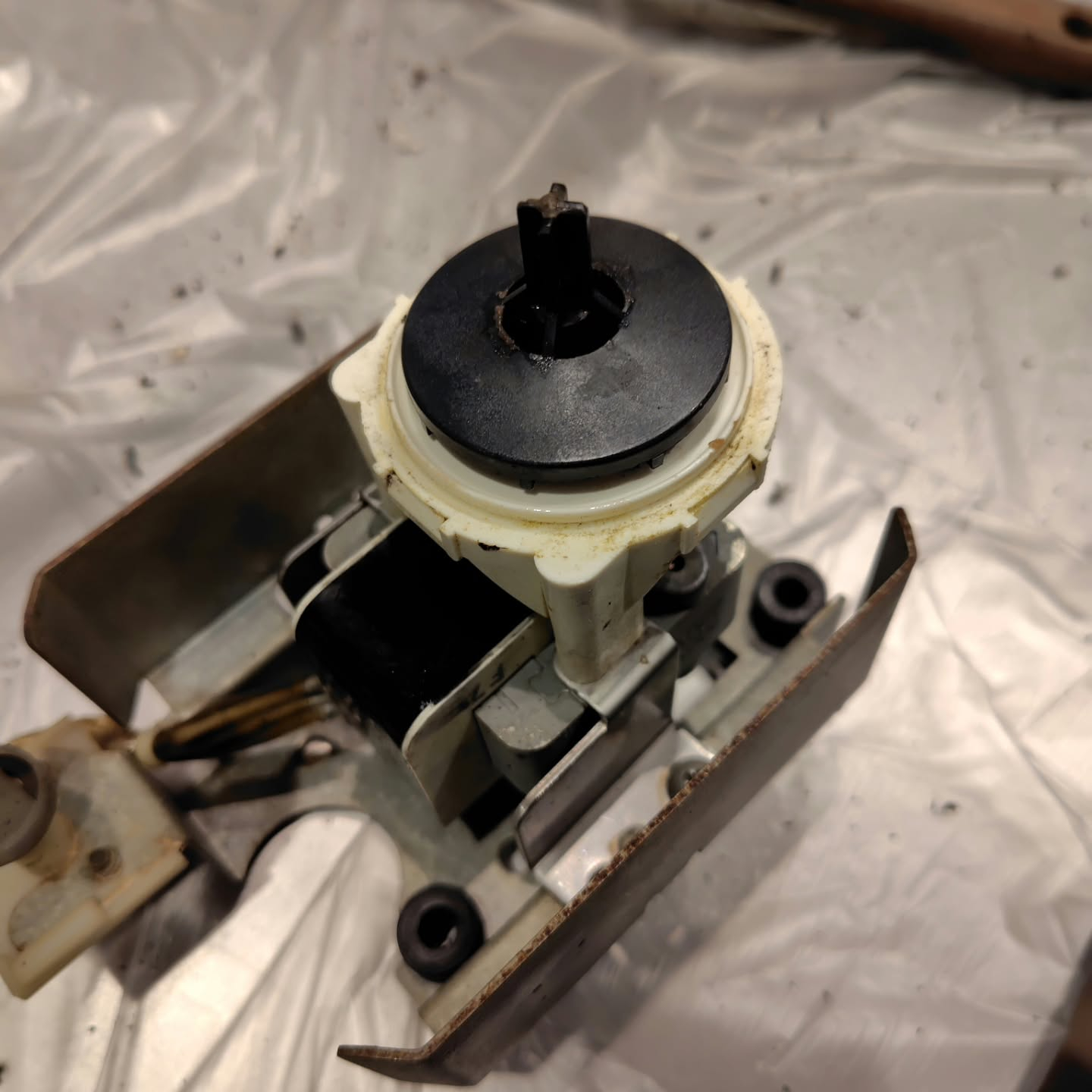 本日は、おそうじ革命足立西新井店の柳川さんの現場に応援に行き...