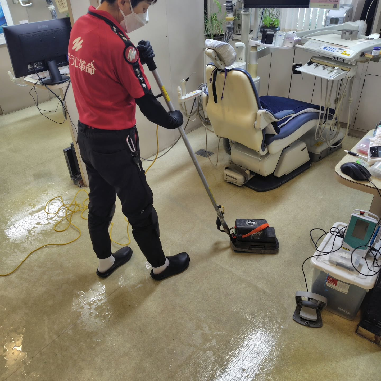 本日は、普段お世話になっている歯科医院にて、3ヶ月に一度の定...