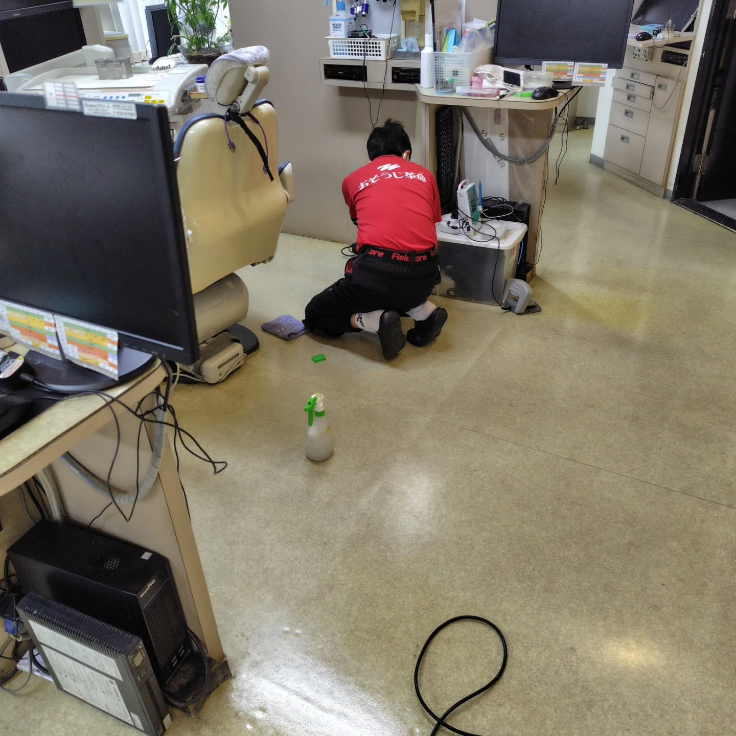 本日は、普段お世話になっている歯科医院にて、3ヶ月に一度の定...