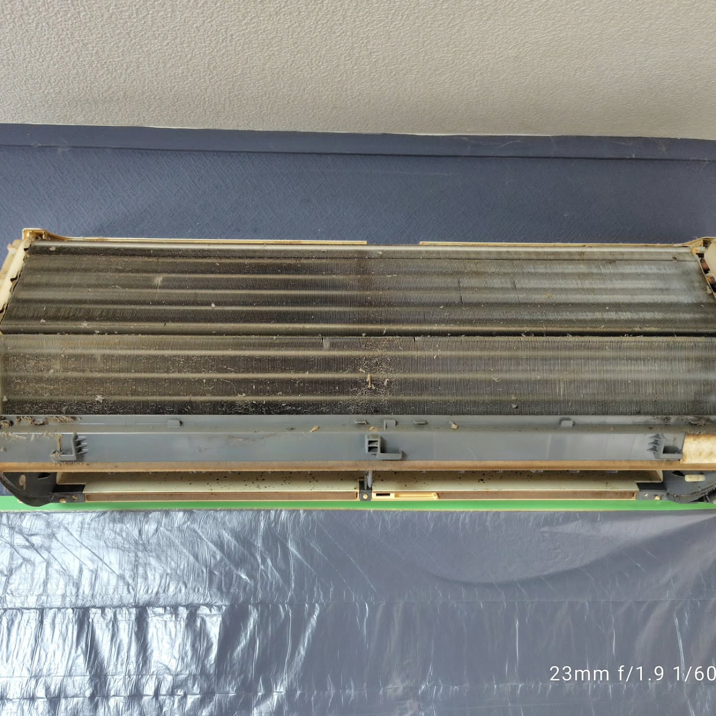 越谷市で今回も朝一番のエアコンクリーニングを行いました。