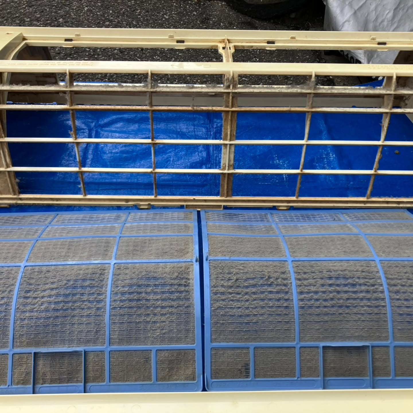 越谷市で今回も朝一番のエアコンクリーニングを行いました。