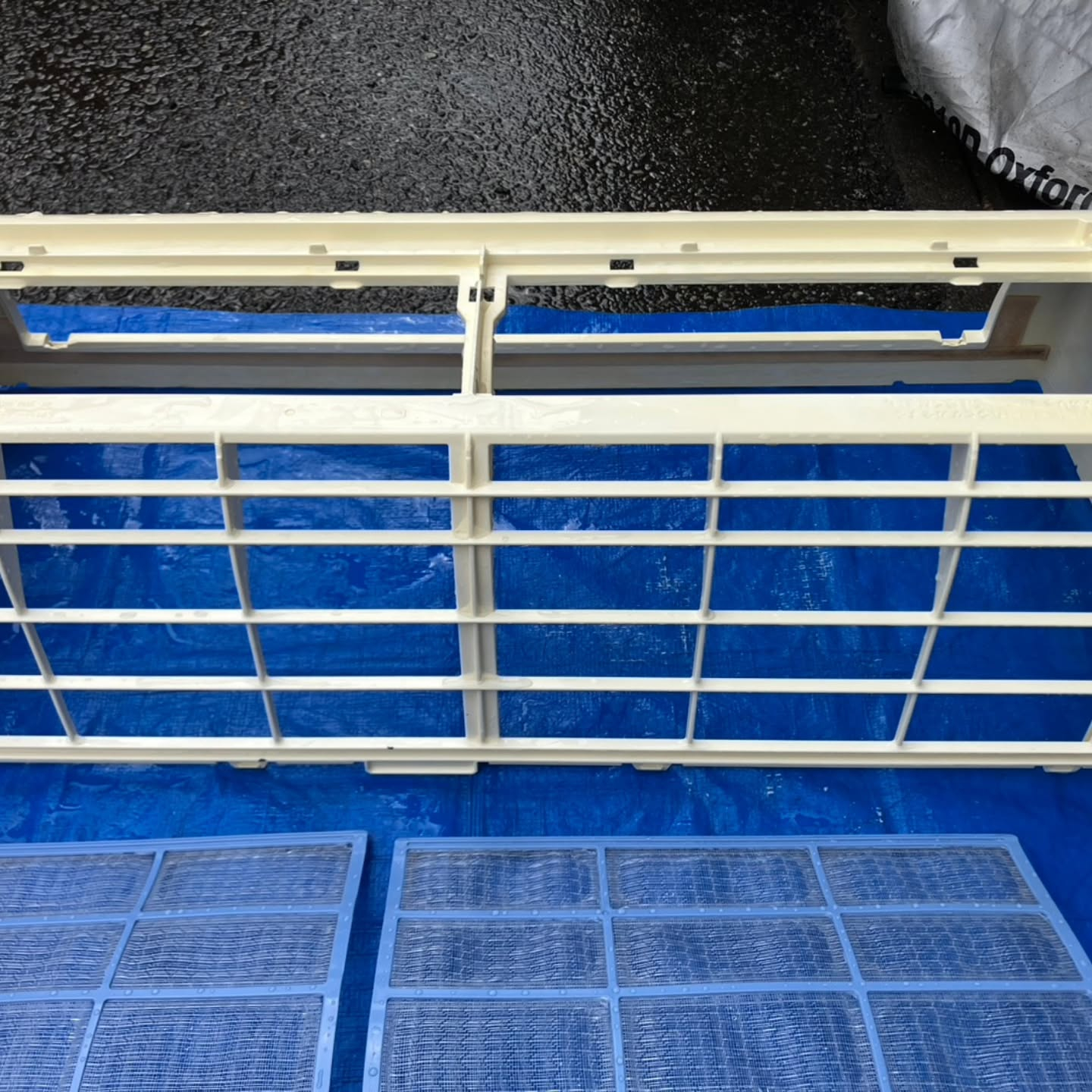 越谷市で今回も朝一番のエアコンクリーニングを行いました。