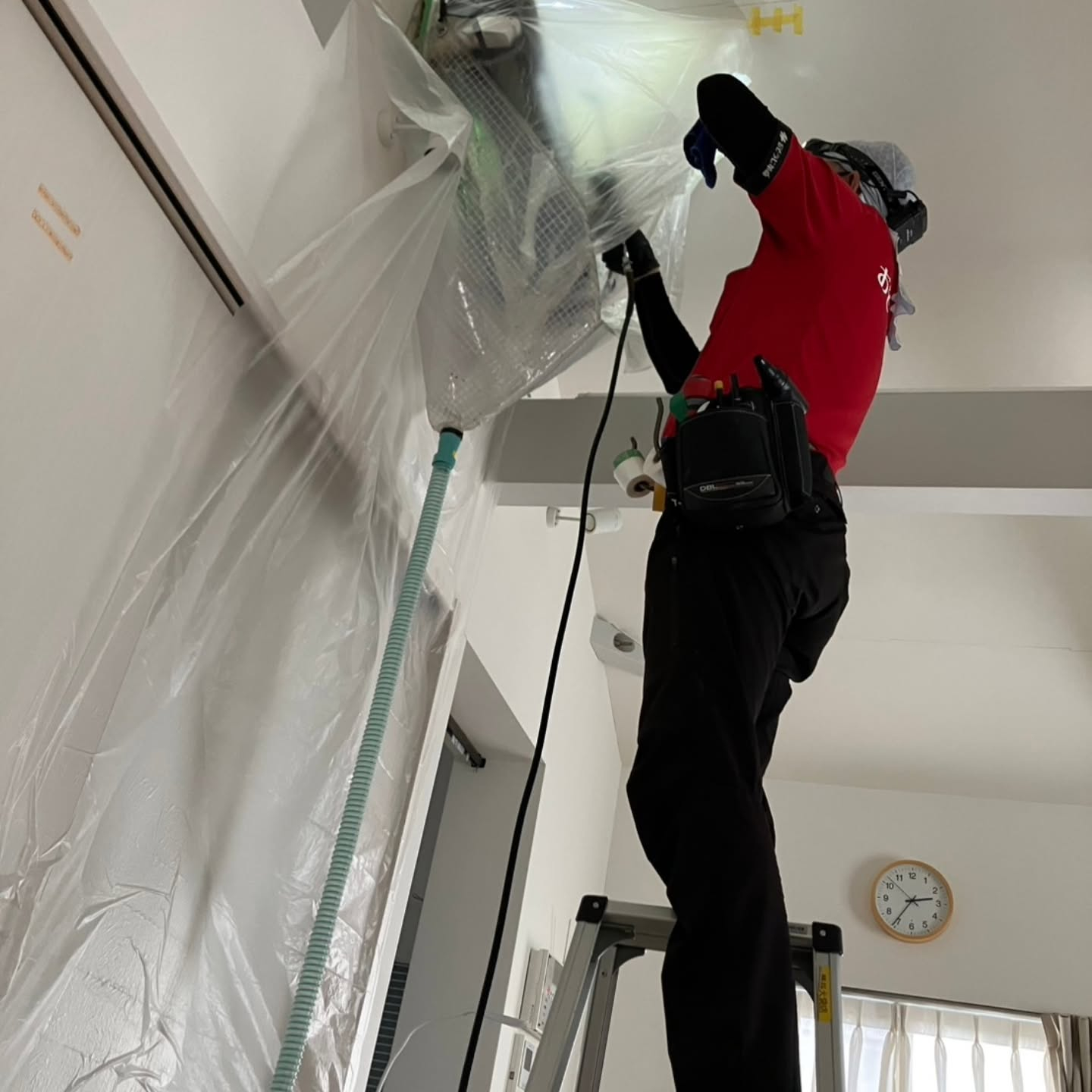 本日の午後からは吉川市にて、エアコンのクリーニングのご依頼を...