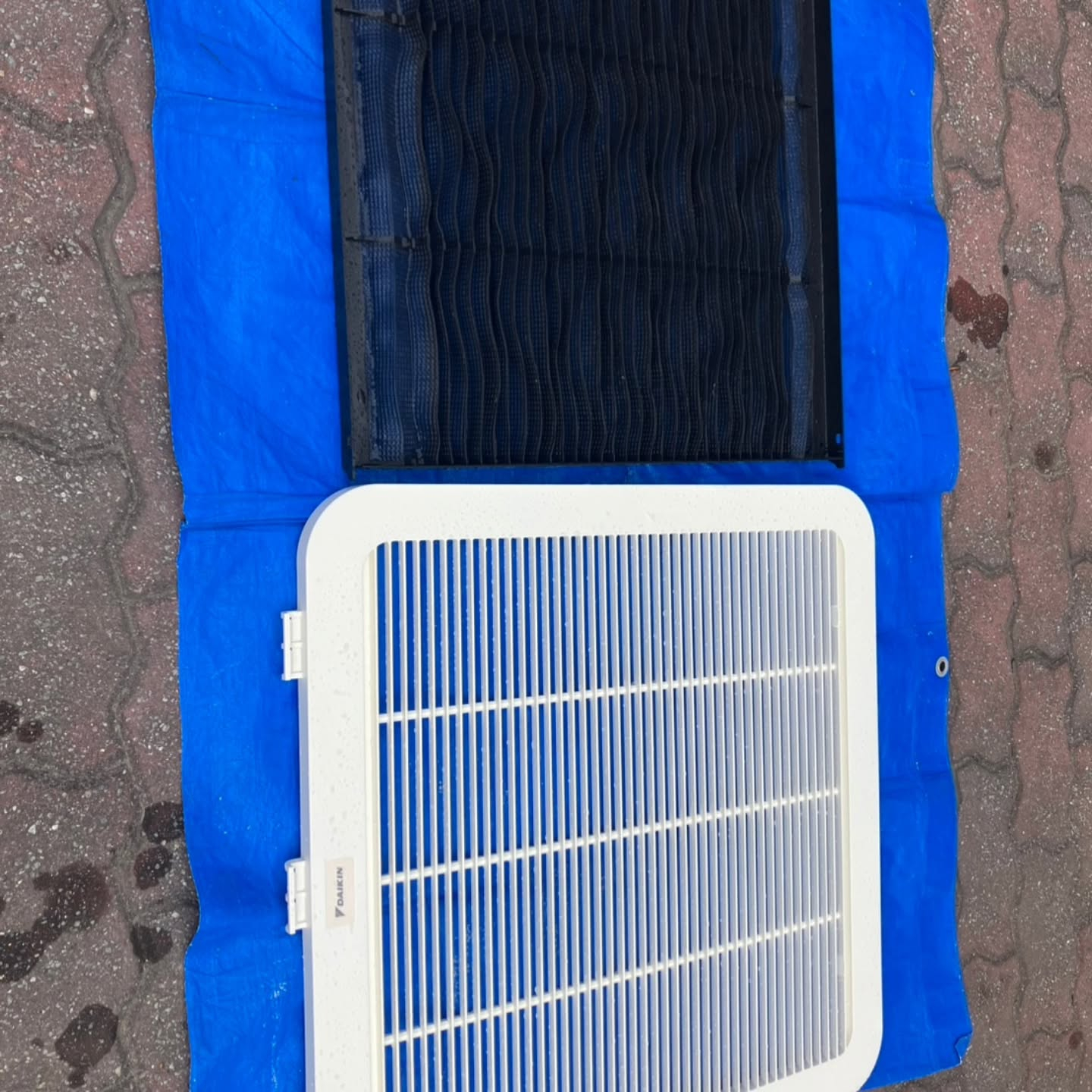 業務用エアコンクリーニングは、快適な空調環境を維持するために...