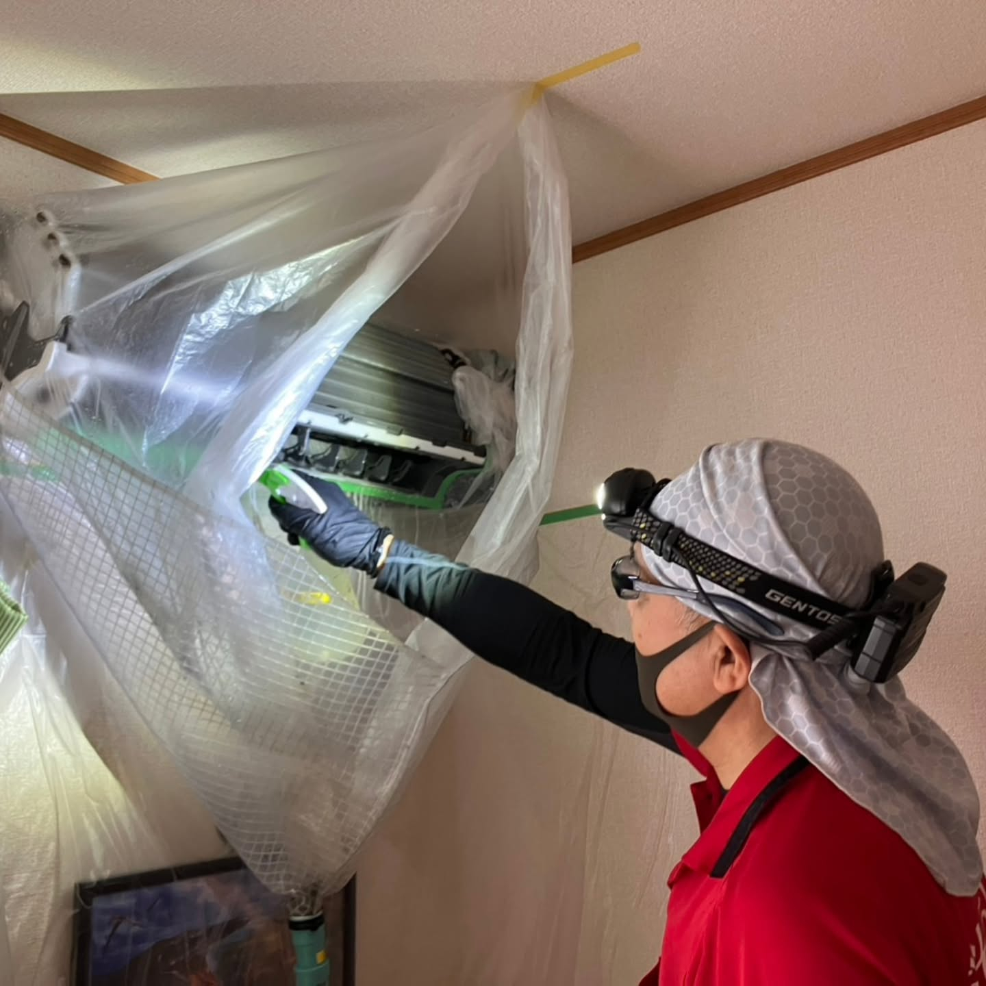 エアコンクリーニング後に風速が2倍以上に戻りました。