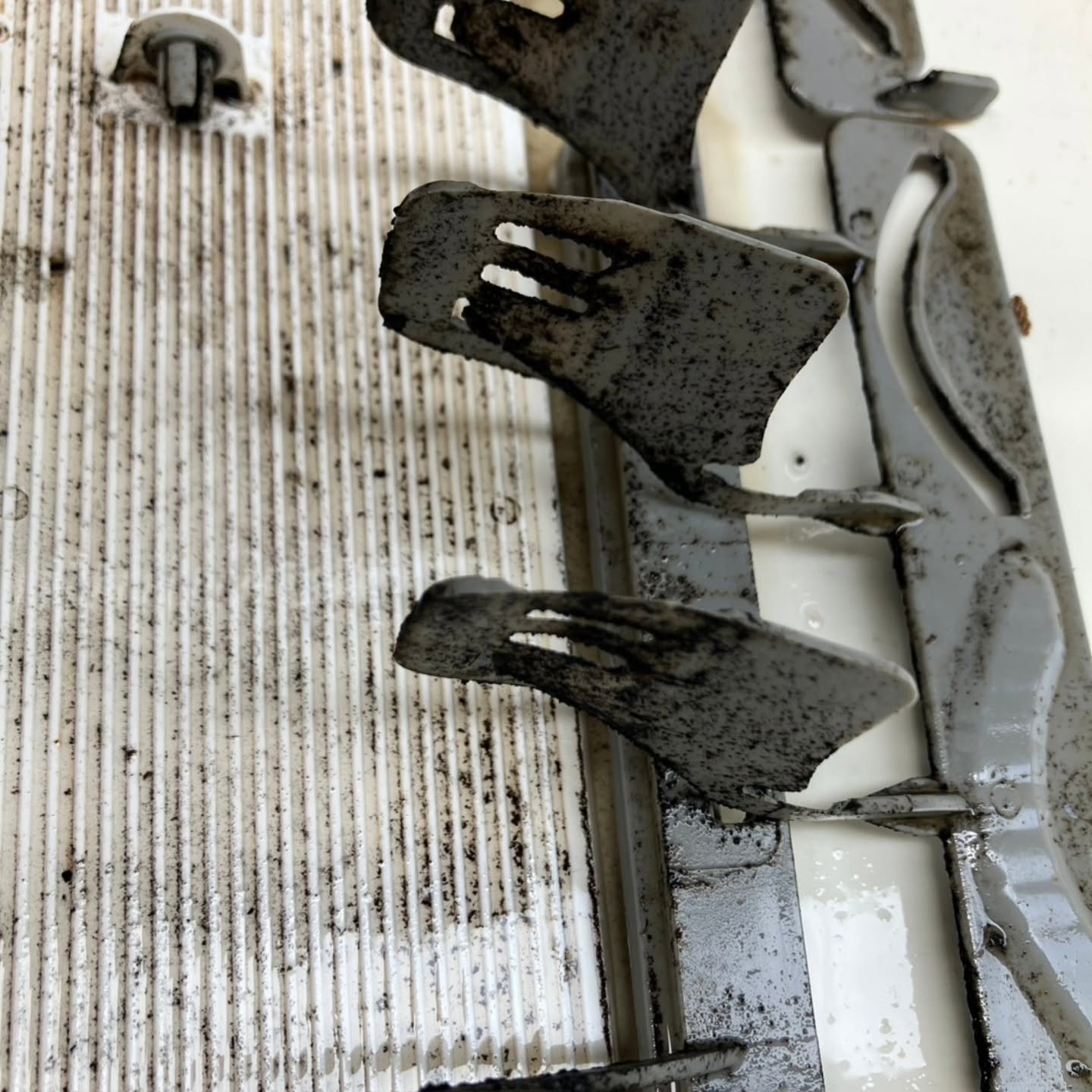 エアコン周りにスペースが無くてもご相談下さい。