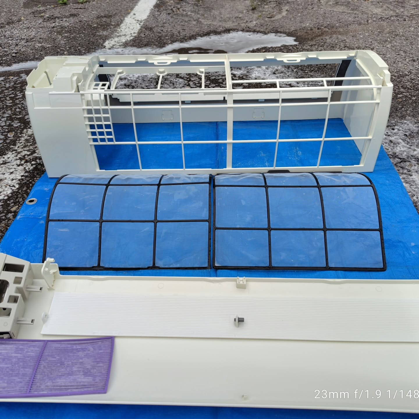 今日、瀬戸物を制作するアトリエでのエアコンクリーニングを行い...