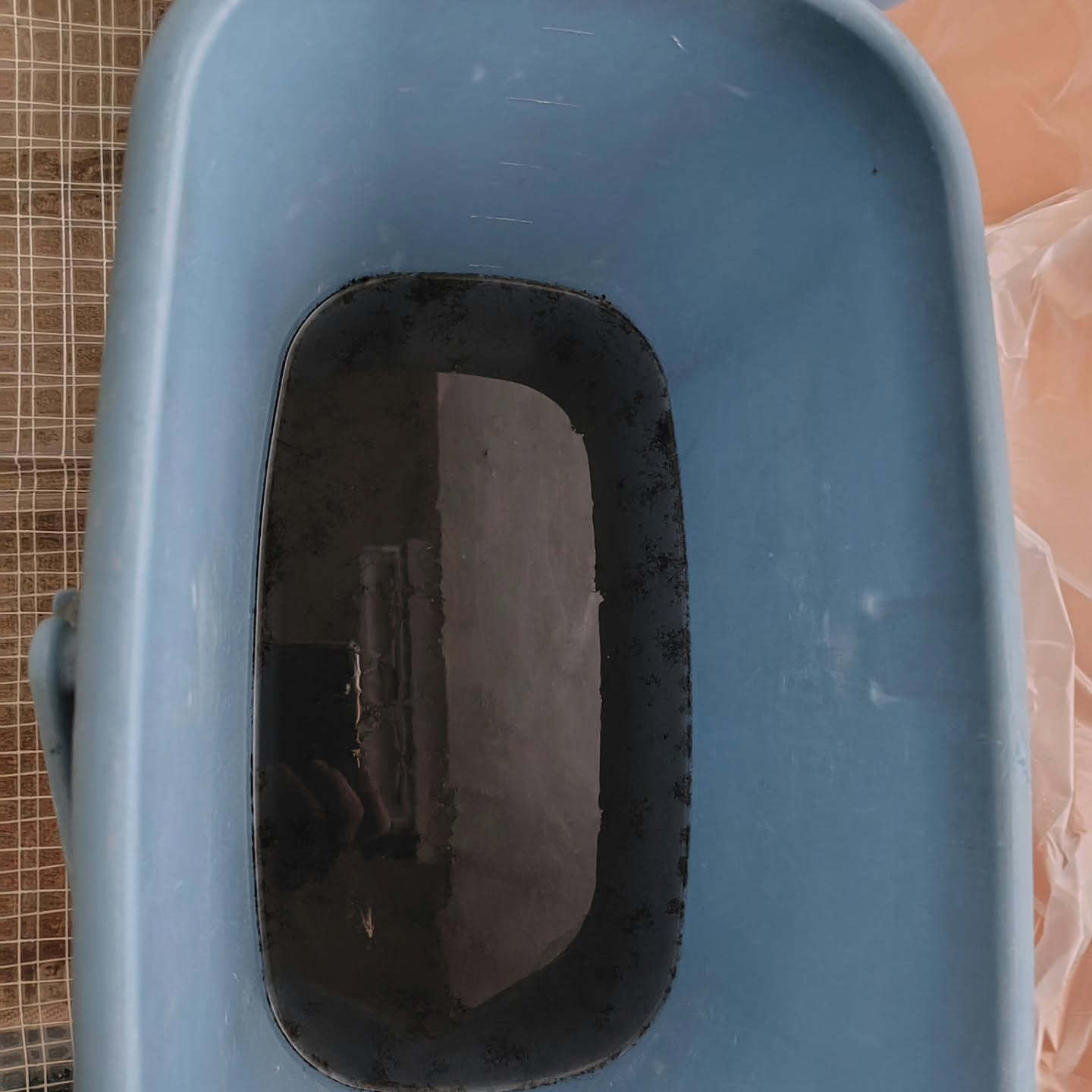 リビングのエアコンクリーニングのご依頼、誠にありがとうござい...