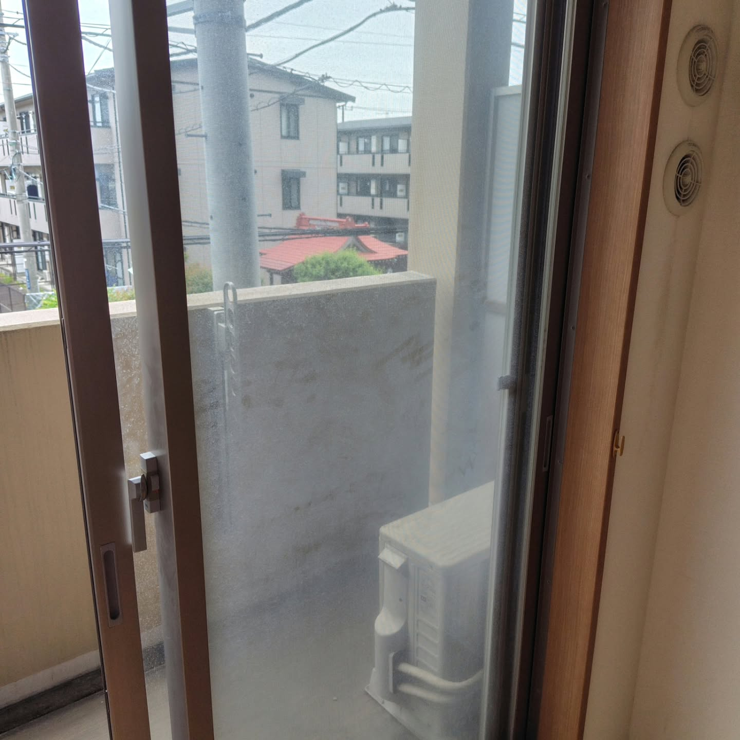 お急ぎの退去後空室クリーニングに対応させていただきました。