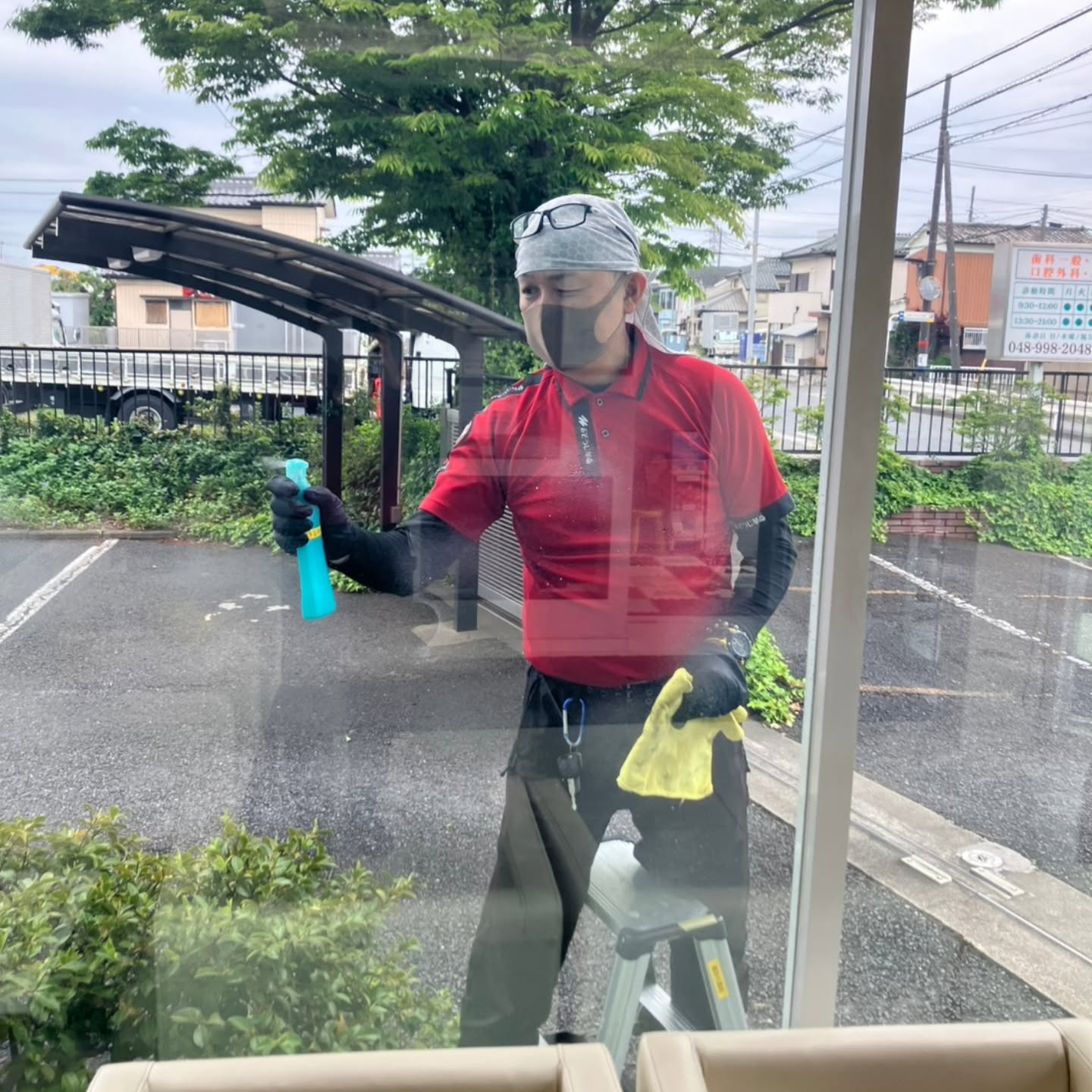 本日は、月に1回実施している歯科医院の定期清掃の日です。