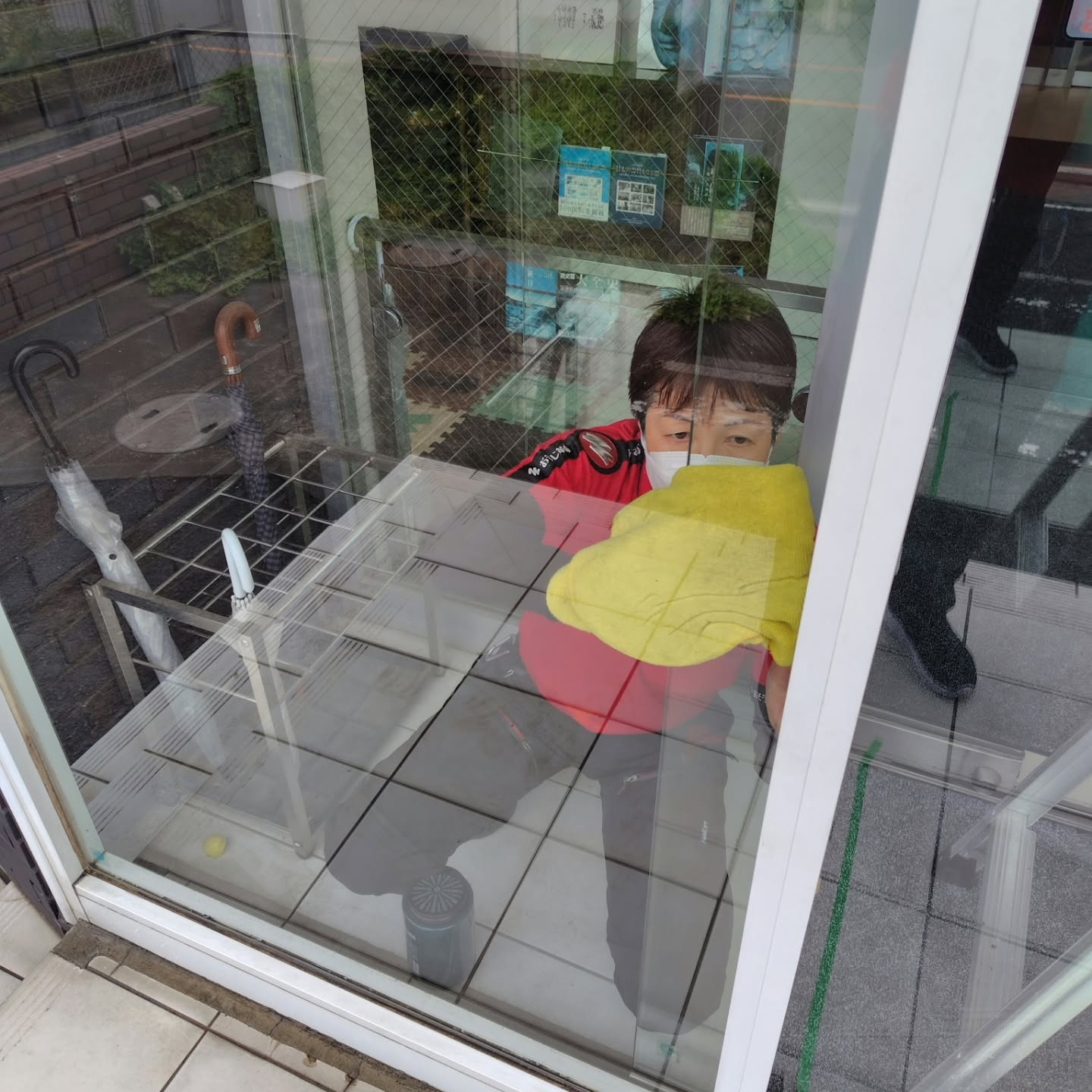 本日は、月に1回実施している歯科医院の定期清掃の日です。