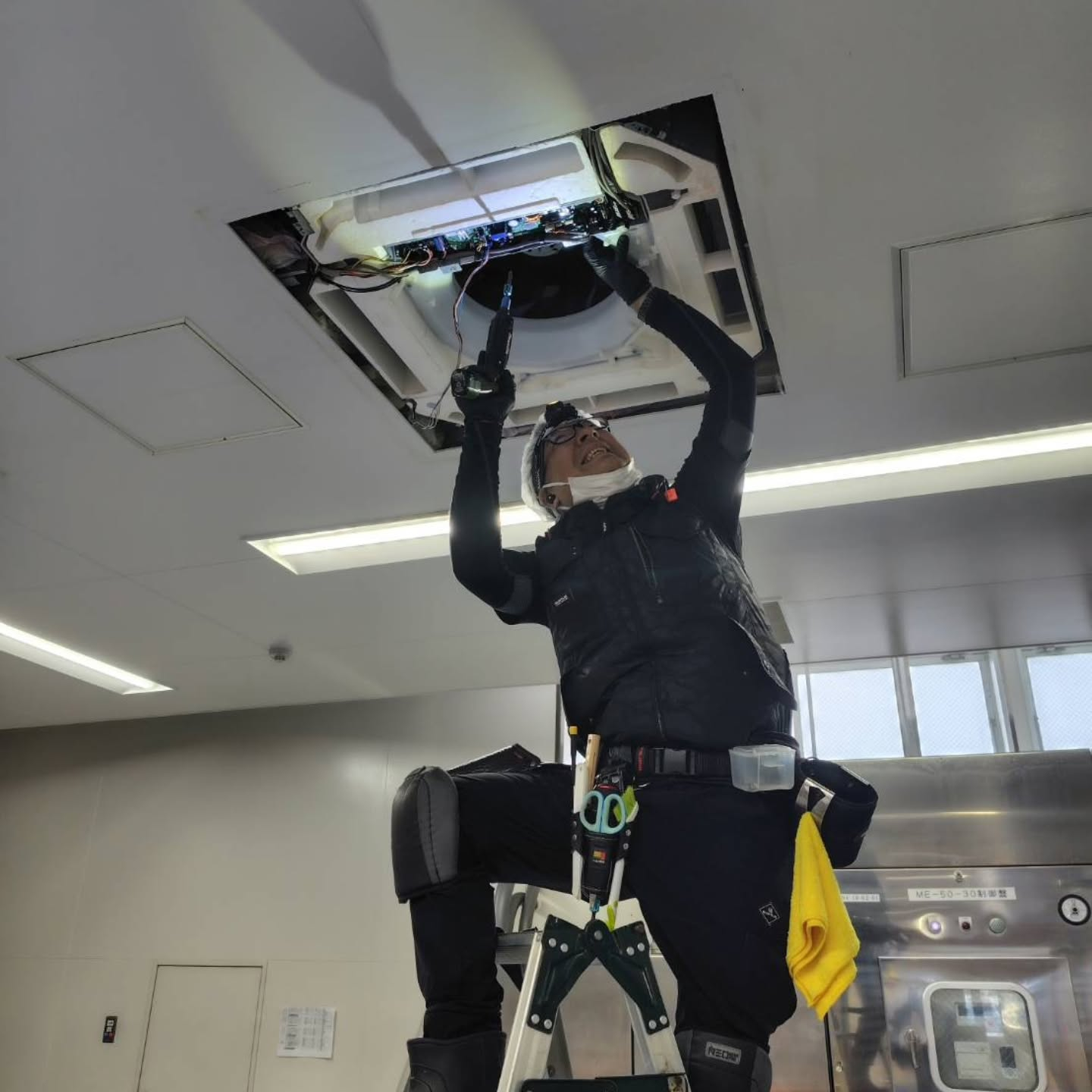 本日も無事に工場作業を進めることができ、午前中に引き続き、業...