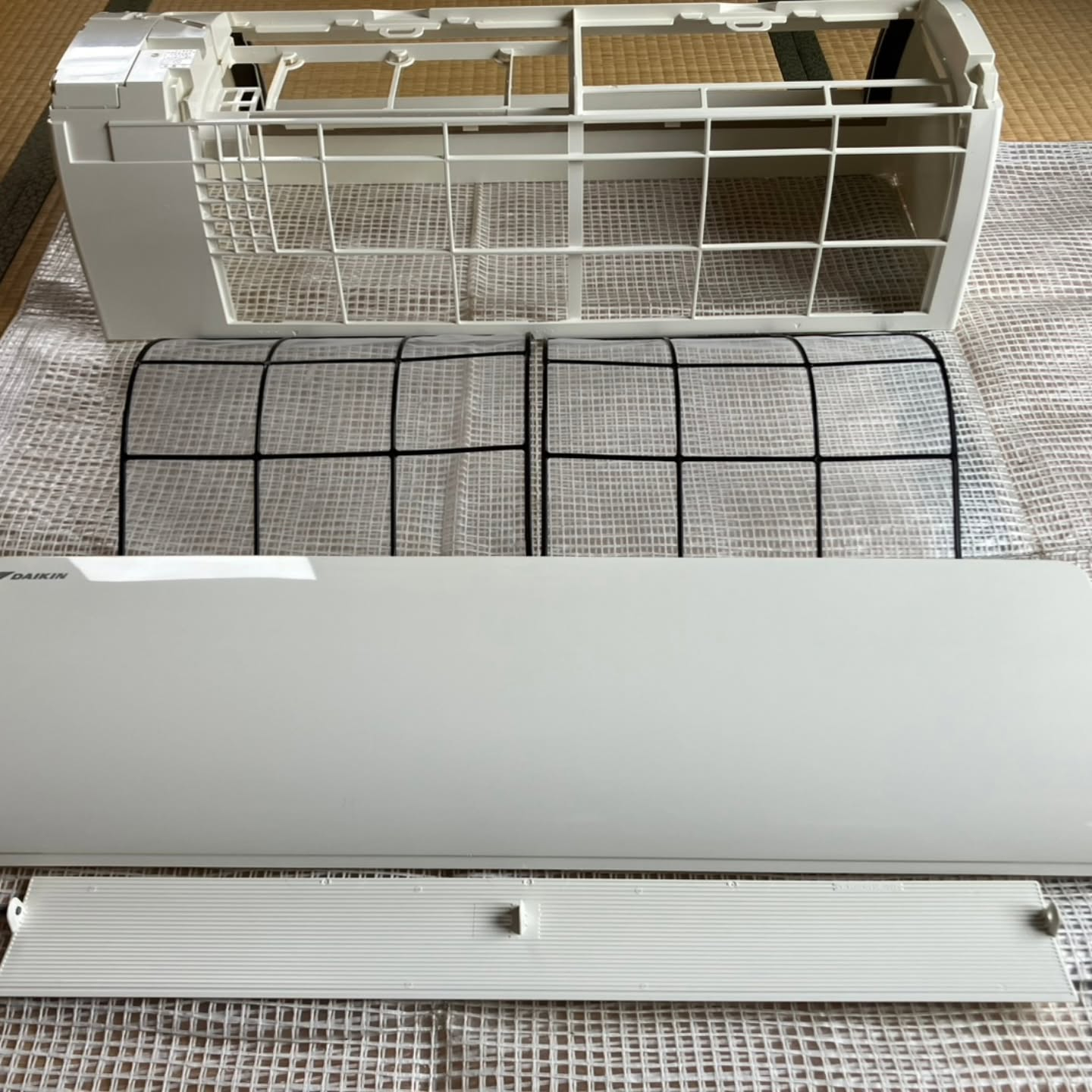 エアコンのフィルターや吹き出し口に溜まる目に見えないホコリや...