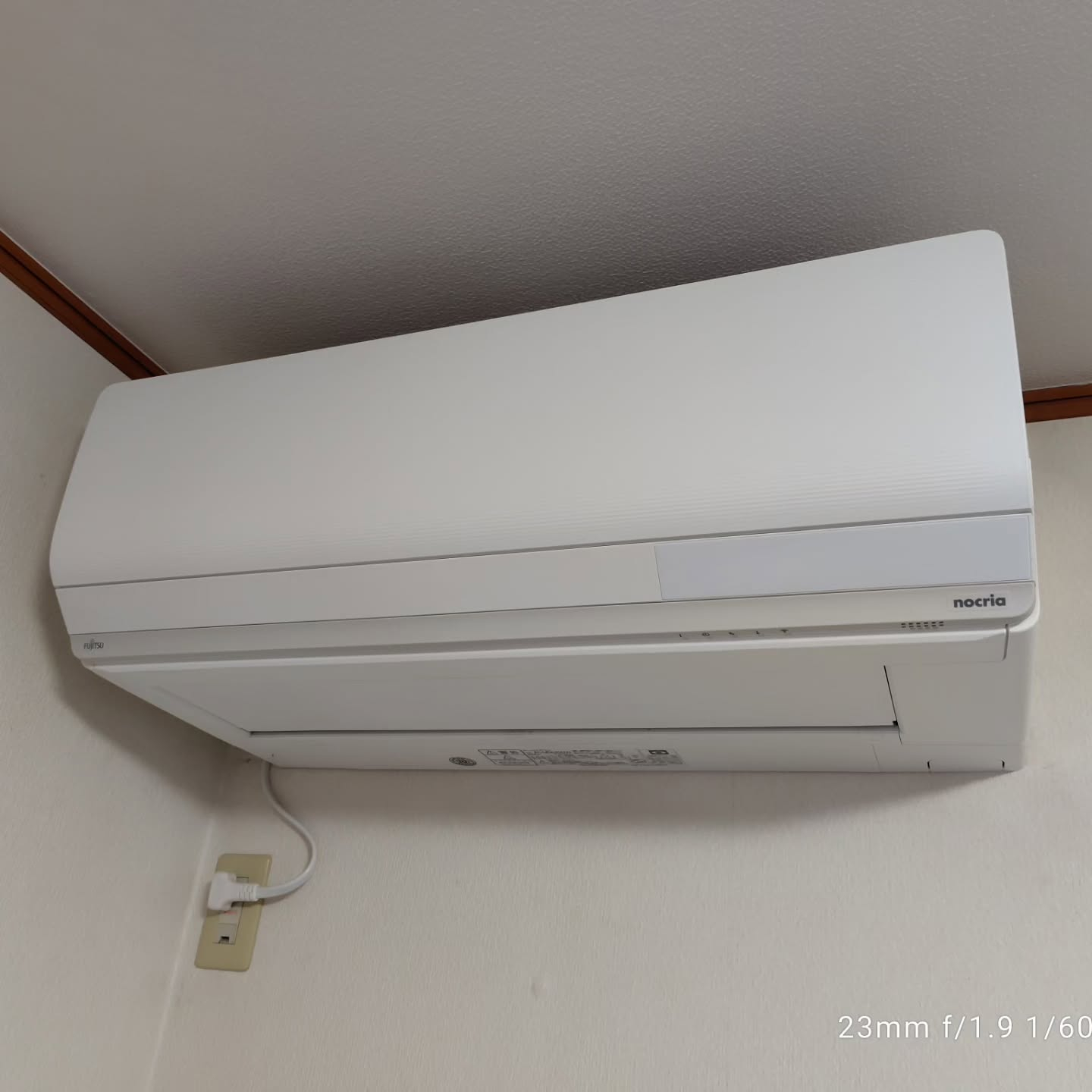 お掃除機能付きのエアコンは、フィルターの自動清掃を目的として...