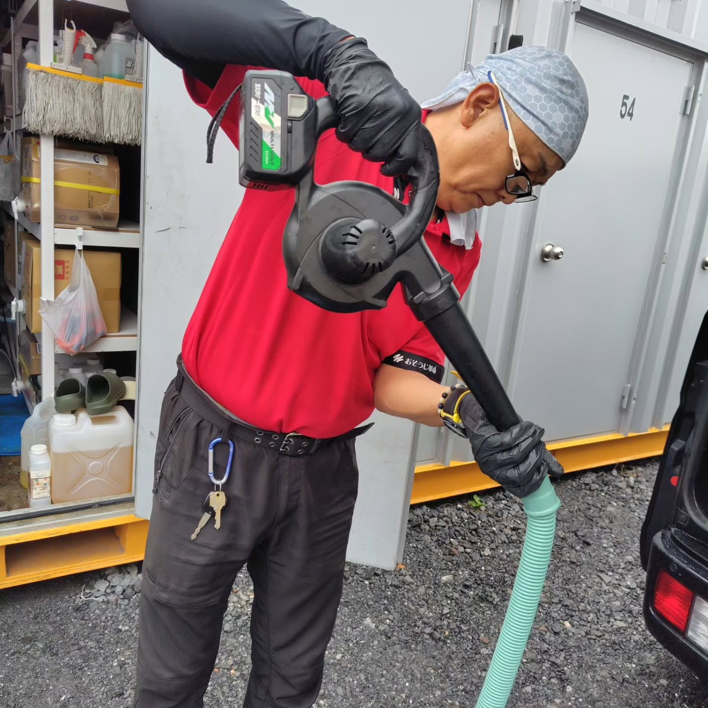 今日は掃除機のお手入れの日です。