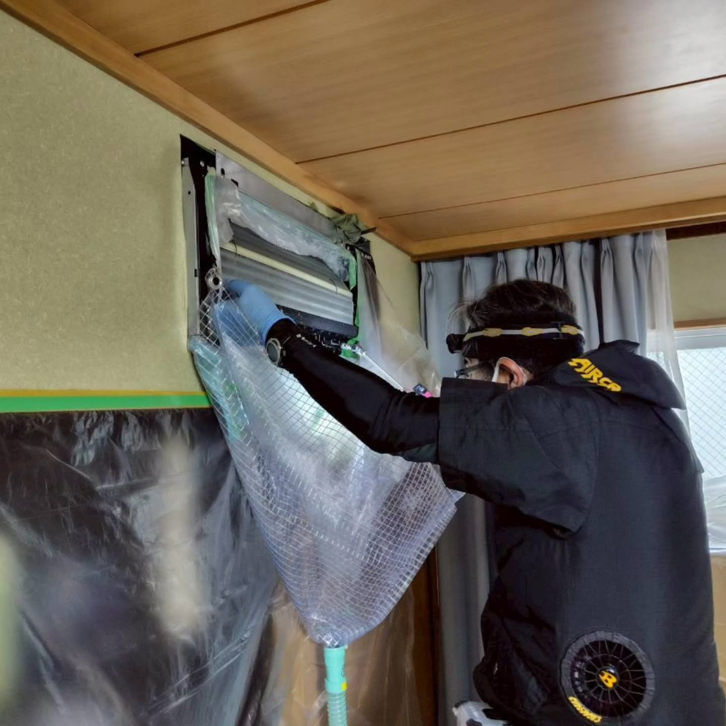 本日は大規模な現場のお掃除を、おそうじ革命の素晴らしい仲間た...