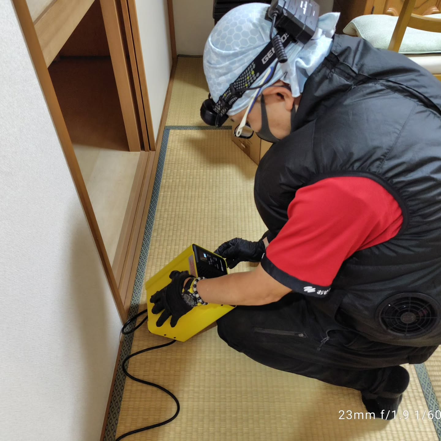 ジメジメする季節が続くと、湿気によるカビの問題が増えることに...