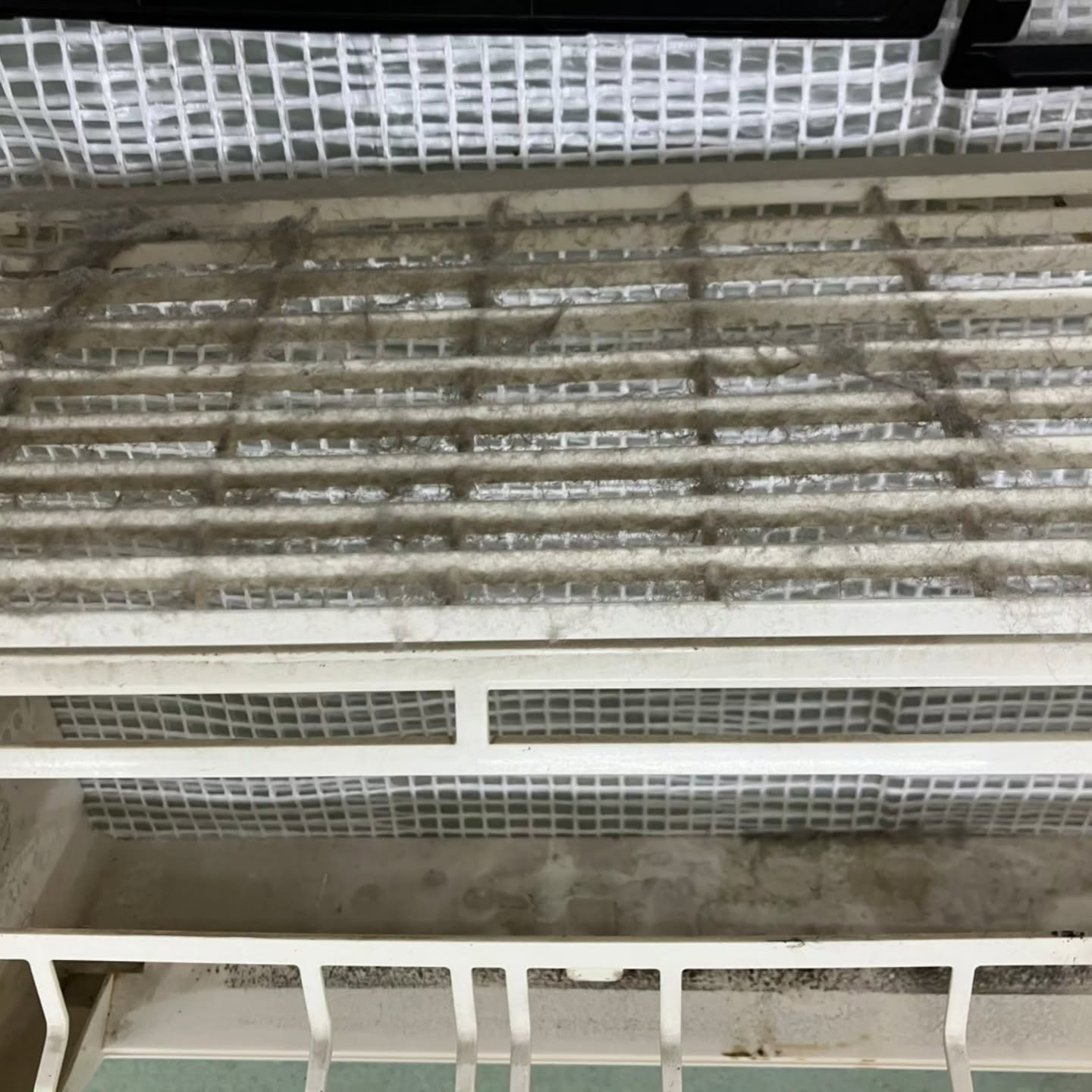 エアコン清掃、夜間対応致します。