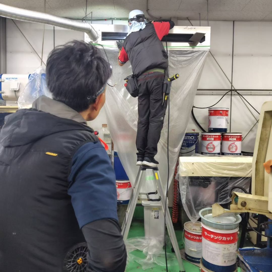 工場のエアコンメンテナンス、完了しました！