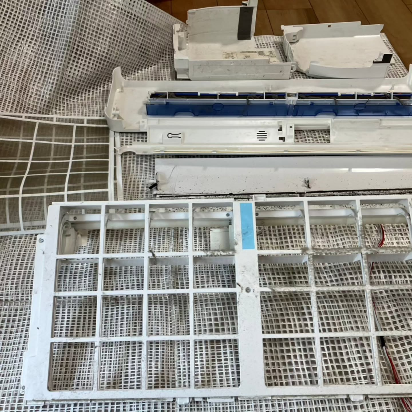 エアコンのお手入れしていますか?