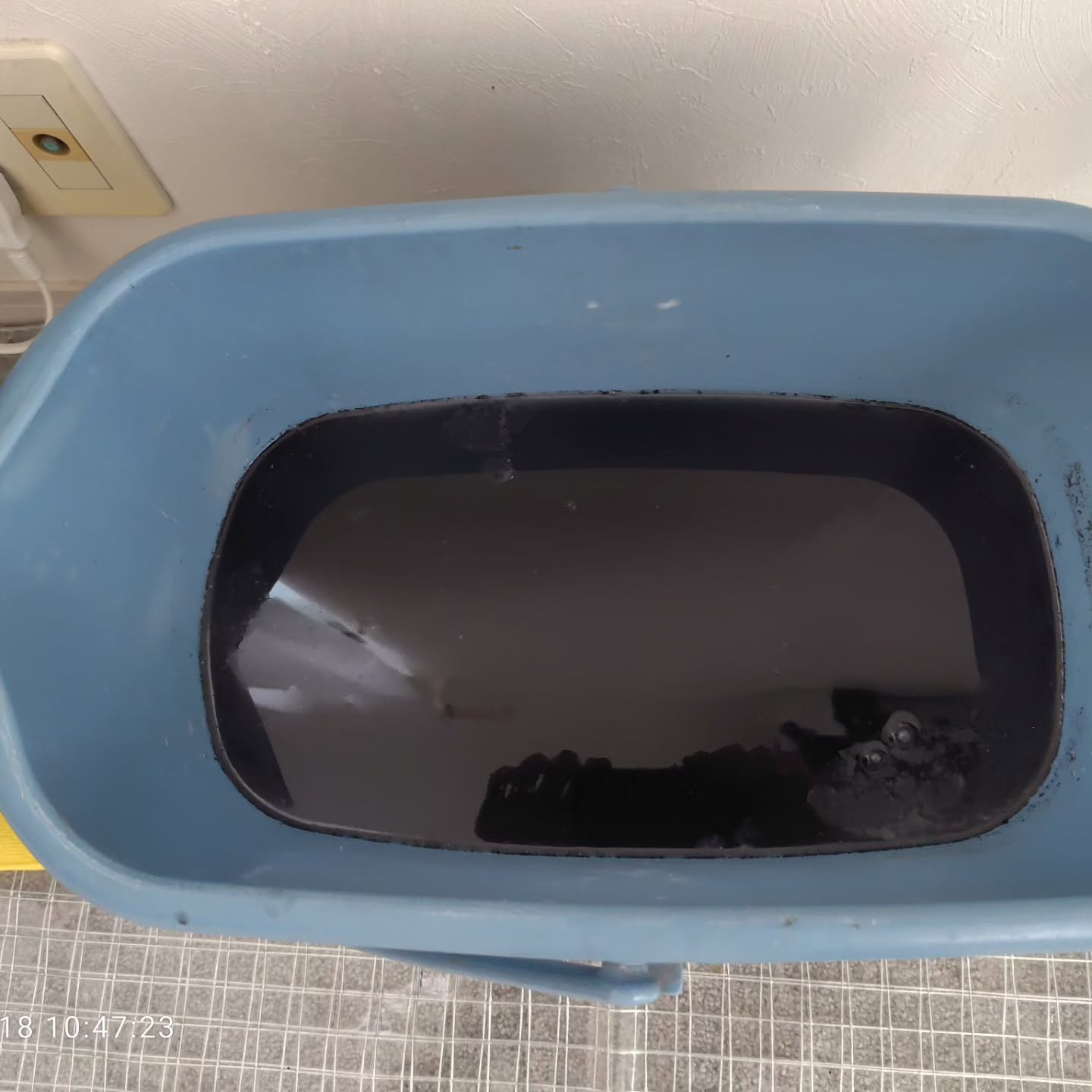 エアコンが冷えないとお困りだったお客様のもとへ訪問しました。
