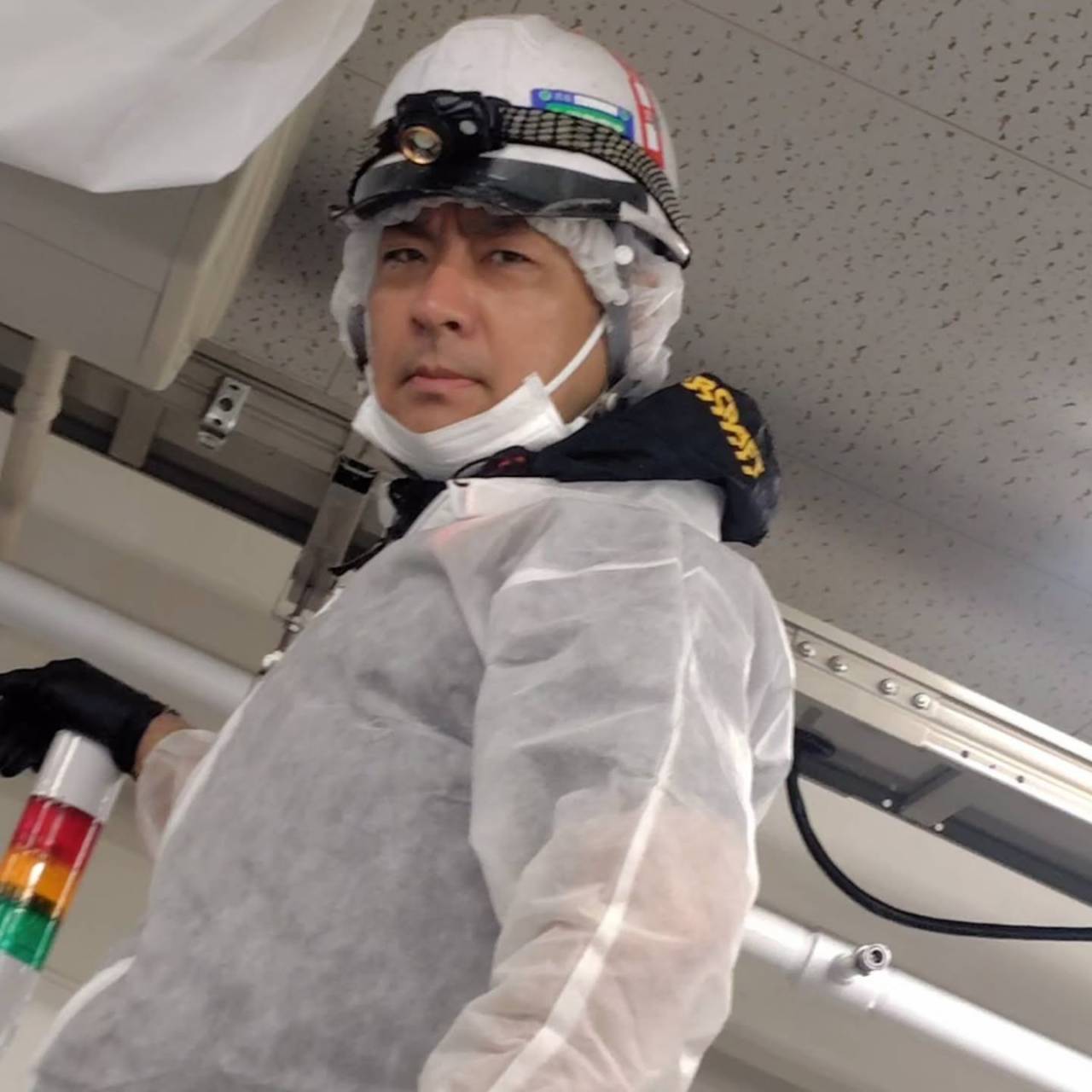 今日は少し肌寒い日でしたが、職人魂で乗り切りました。