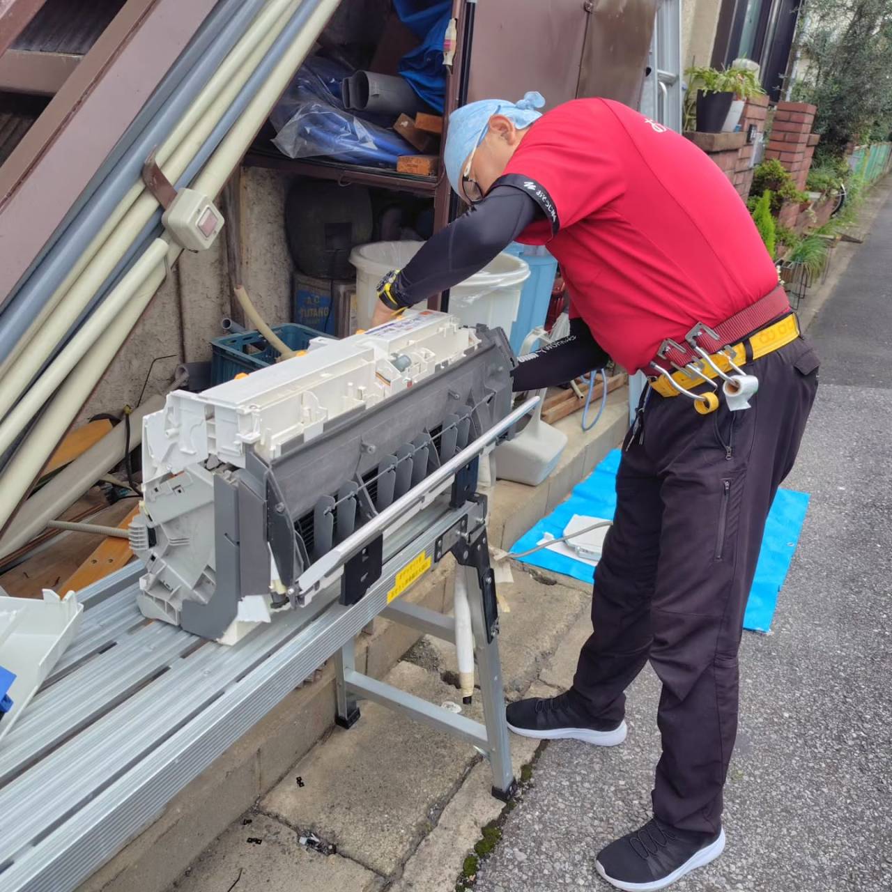 日頃から信頼していただいている電気店様からエアコンの洗浄依頼...
