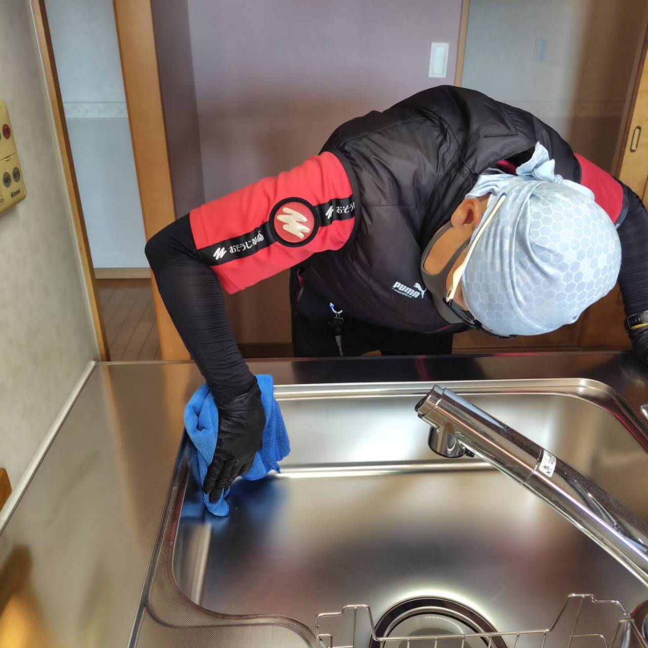 今週はレンジフードと水回りのクリーニングが大繁忙となりました...