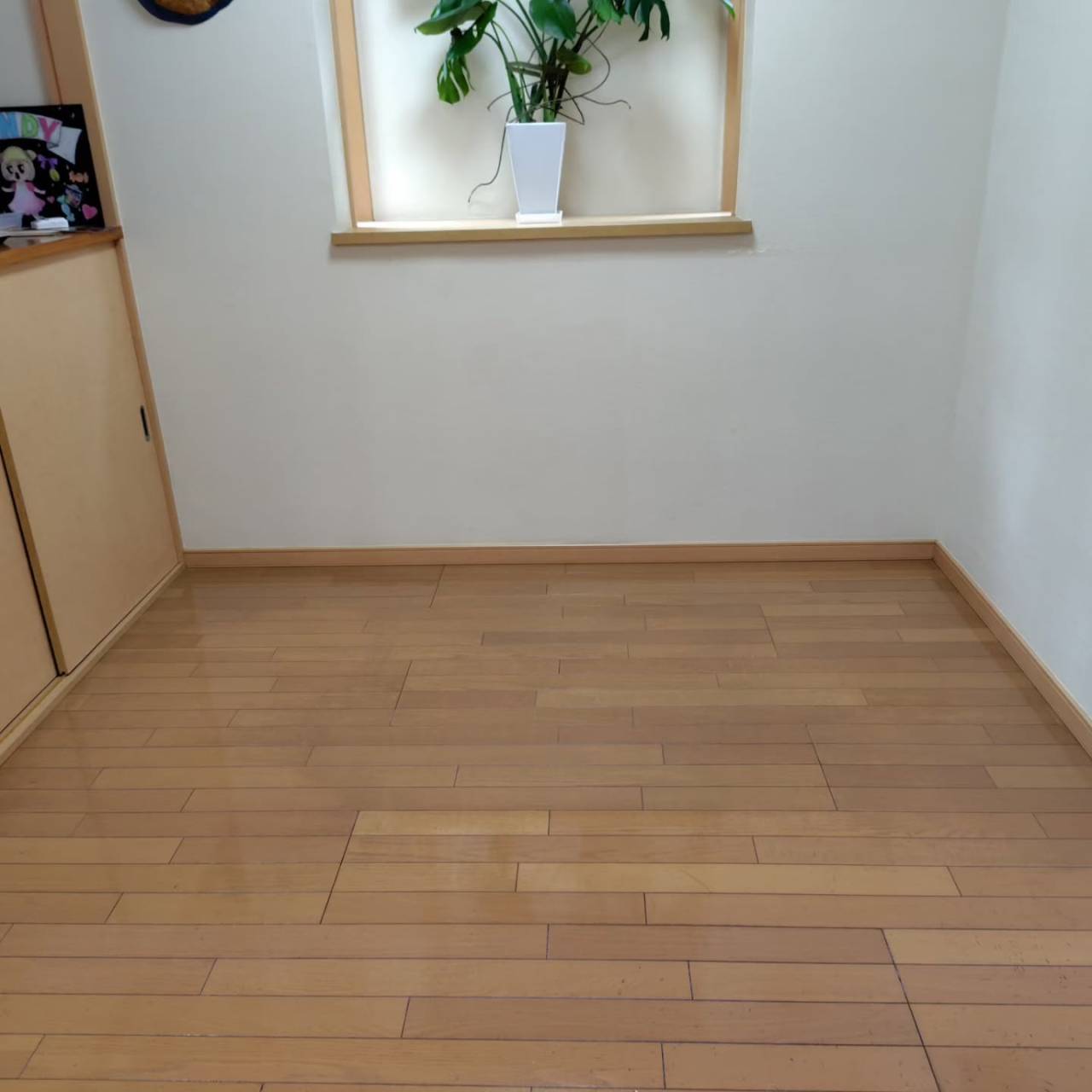 今回の主役は床の艶出し。