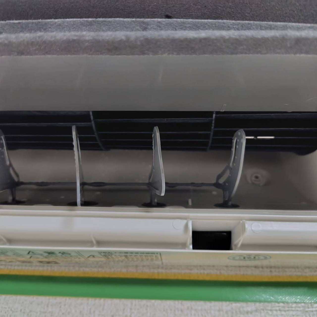 エアコンのトラブルは予想外に発生します。