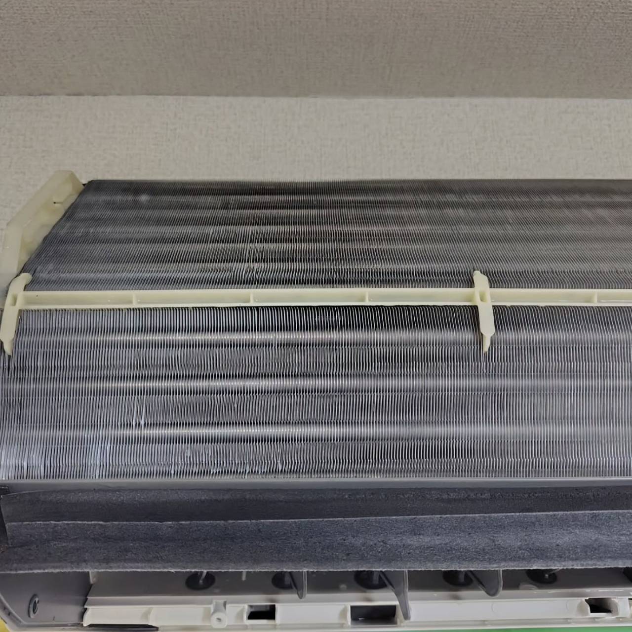 エアコンのトラブルは予想外に発生します。