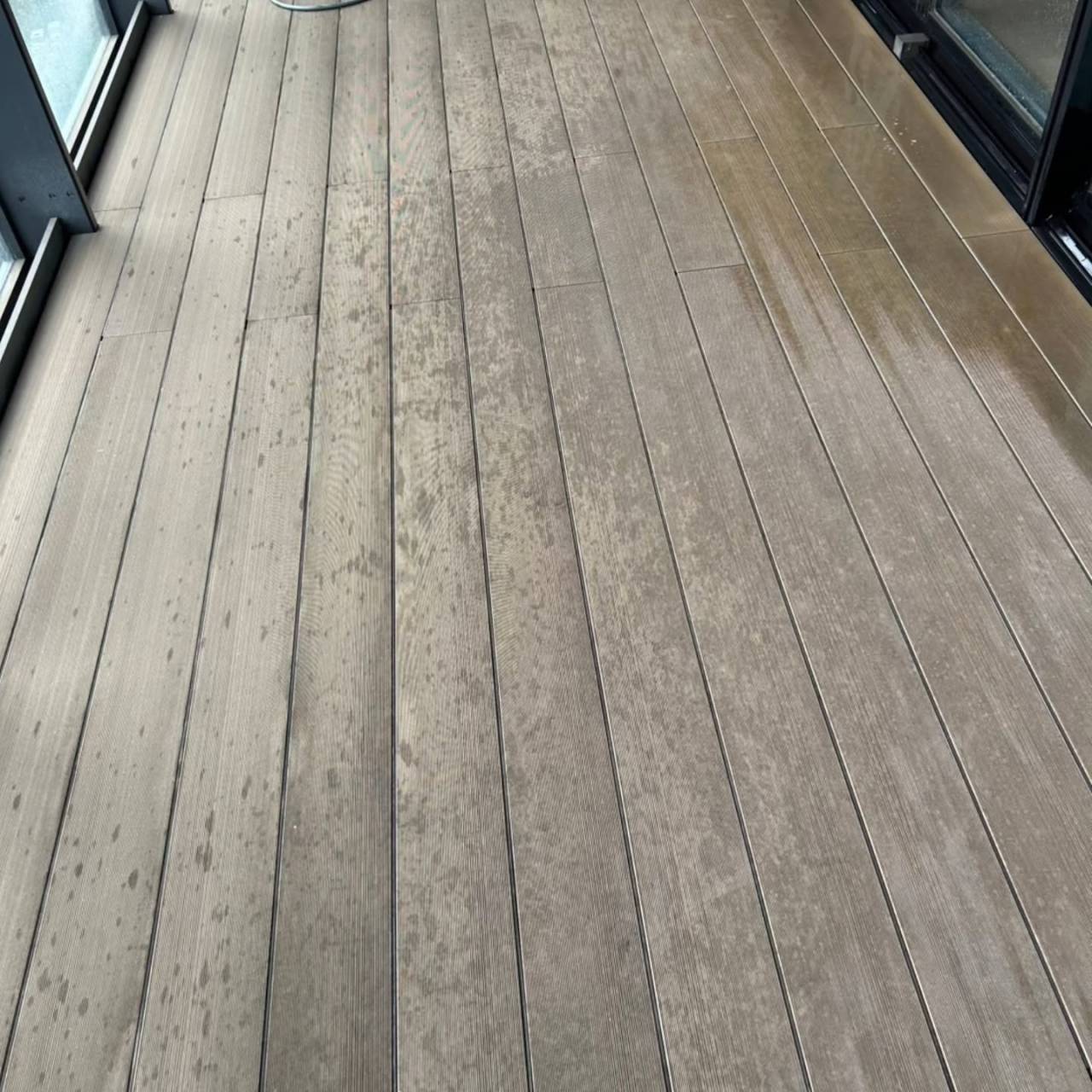 恵まれた眺めが広がる港区のタワーマンションで、毎年恒例の清掃...
