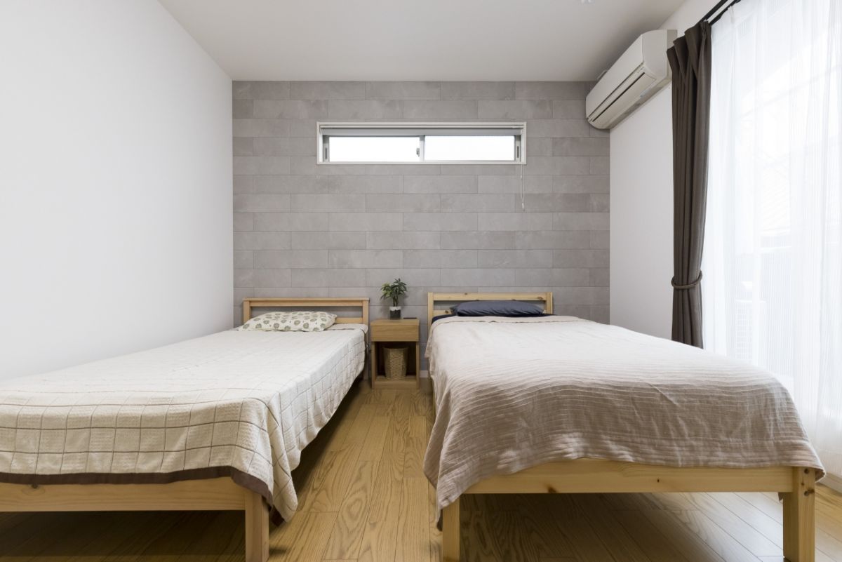 12%e3%82%a8%e3%82%a2%e3%82%b3%e3%83%b3%e3%82%af%e3%83%aa%e3%83%bc%e3%83%8b%e3%83%b3%e3%82%af%e3%82%99-%e3%83%98%e3%82%99%e3%83%83%e3%83%88%e3%82%99%e3%81%ae%e4%b8%8a